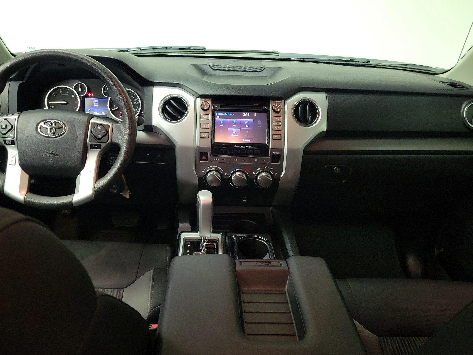 Thumbnail: 2015 Toyota Tundra - 9