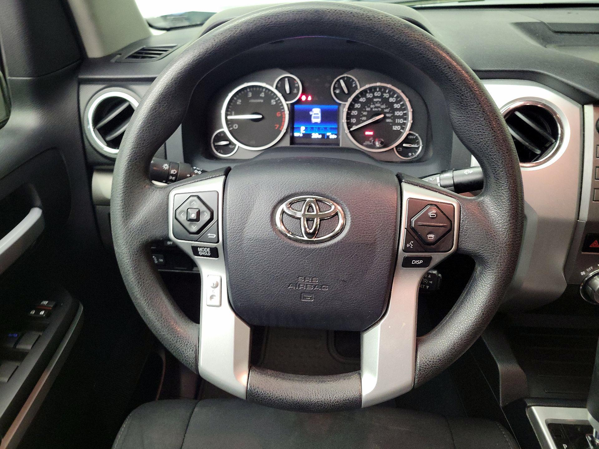 Thumbnail: 2015 Toyota Tundra - 10