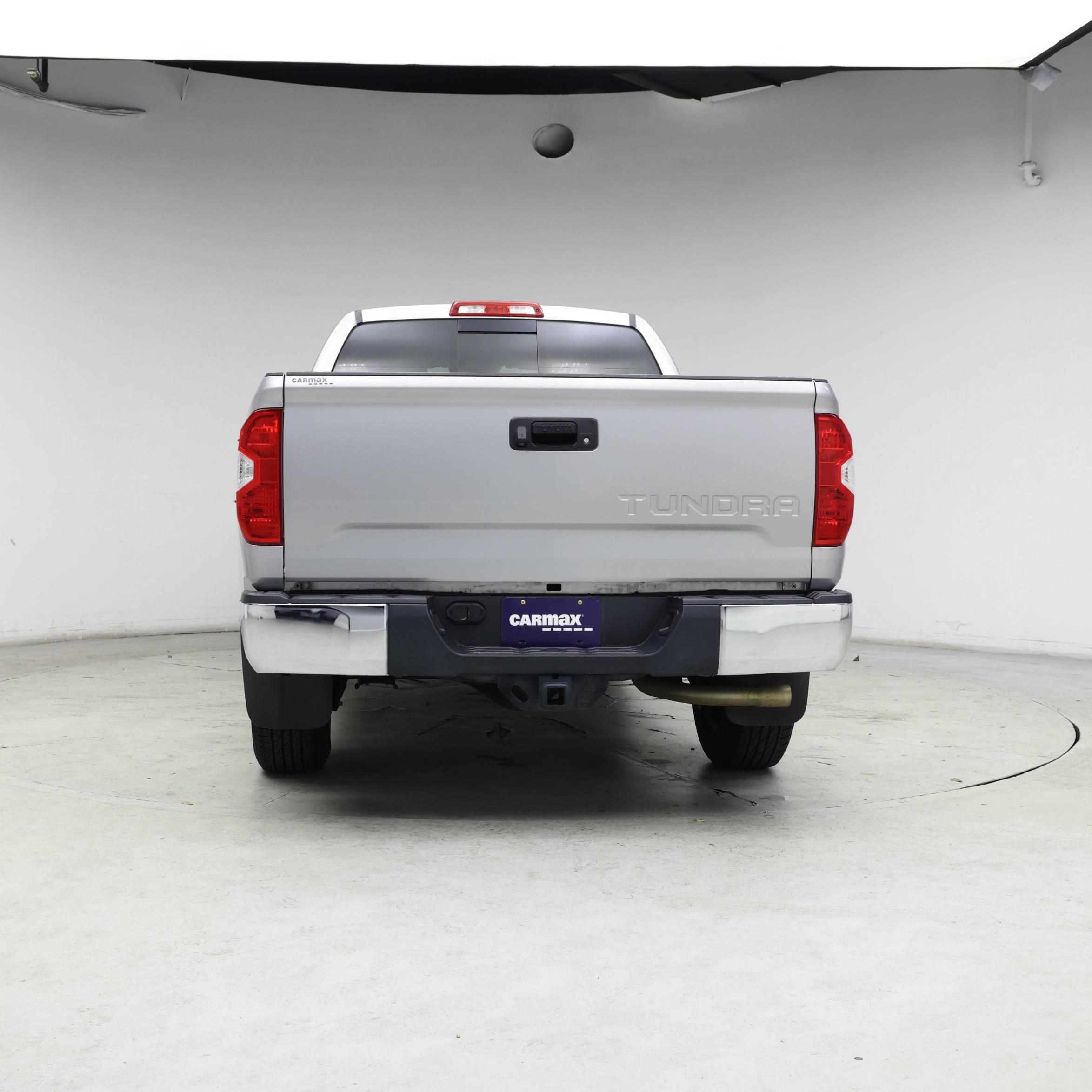 Thumbnail: 2015 Toyota Tundra - 6