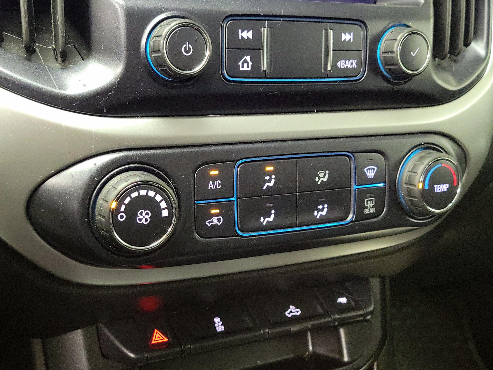 Thumbnail: 2019 Chevrolet Colorado - 16