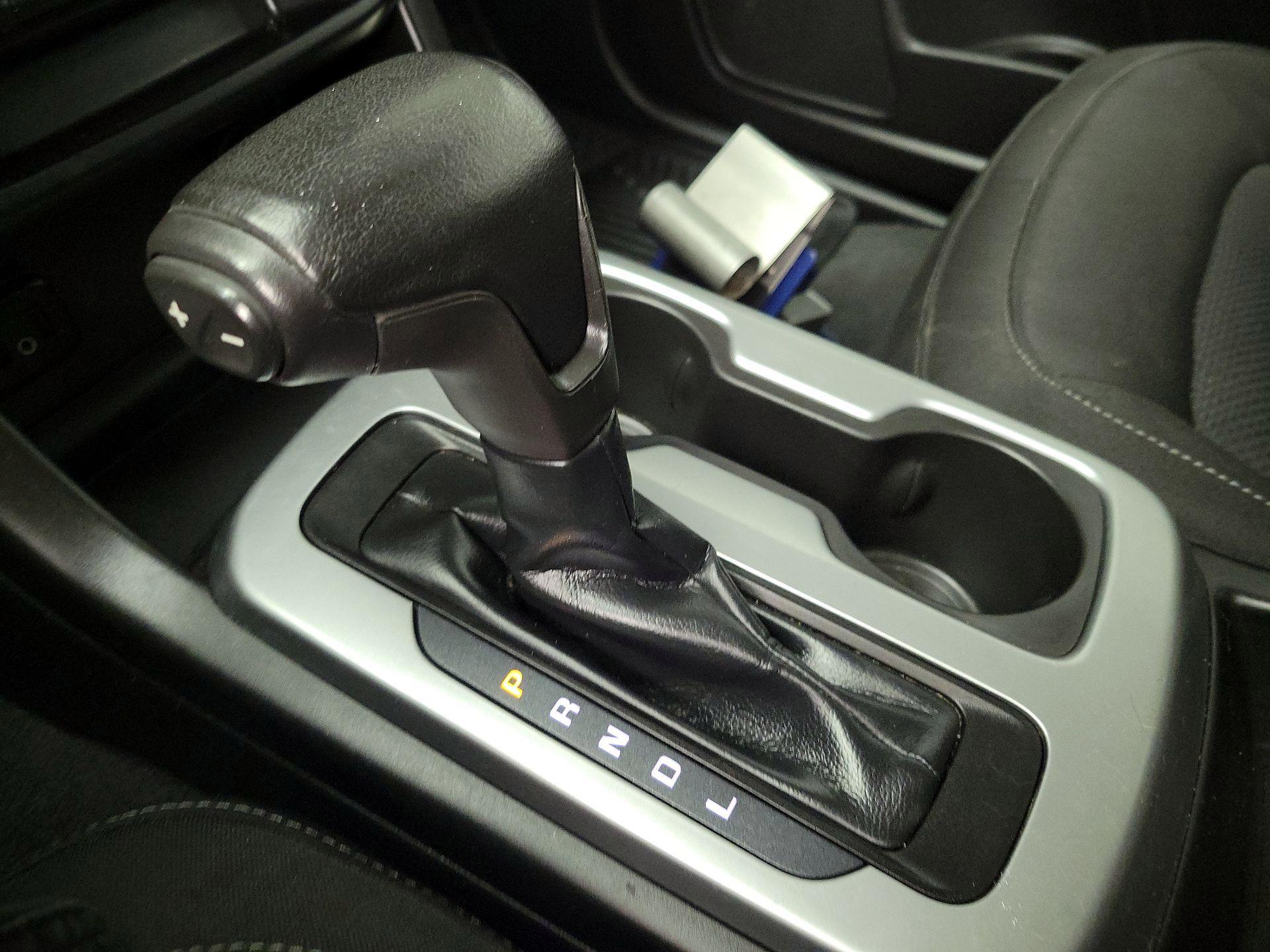 Thumbnail: 2019 Chevrolet Colorado - 17