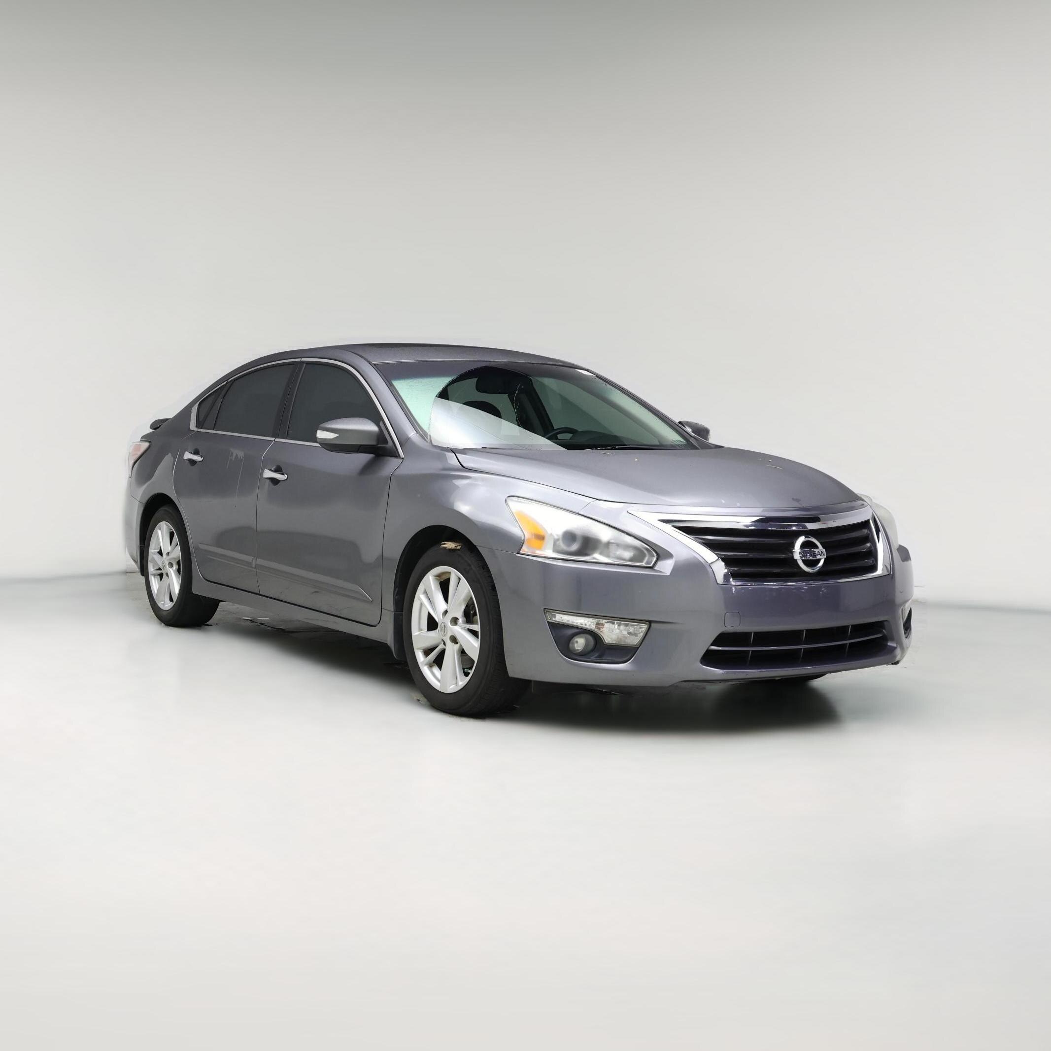 Thumbnail: 2015 Nissan Altima - 1