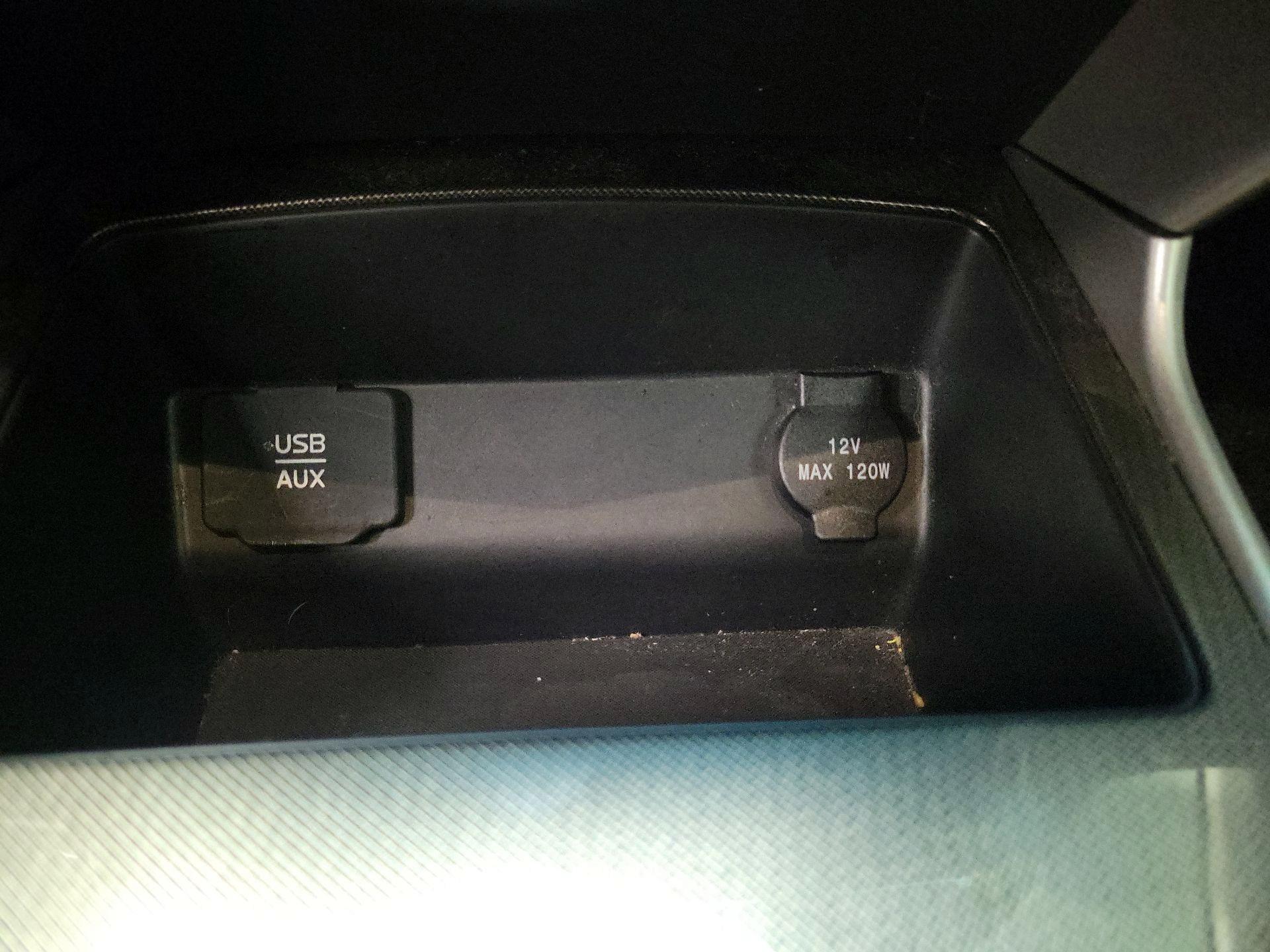 Thumbnail: 2015 Nissan Altima - 19