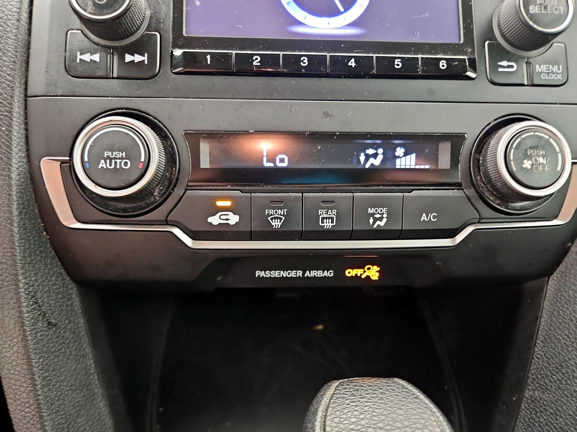 Thumbnail: 2019 Honda Civic - 16