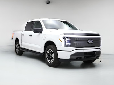 White 2022 Ford F150 Lightning XLT