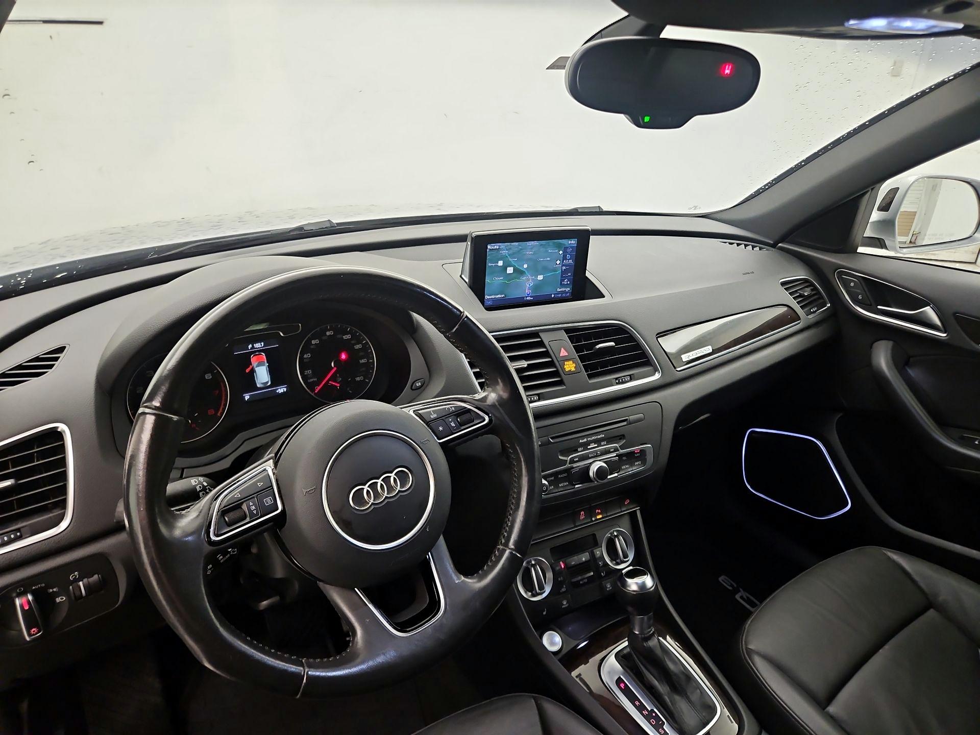 Thumbnail: 2015 Audi Q3 - 9
