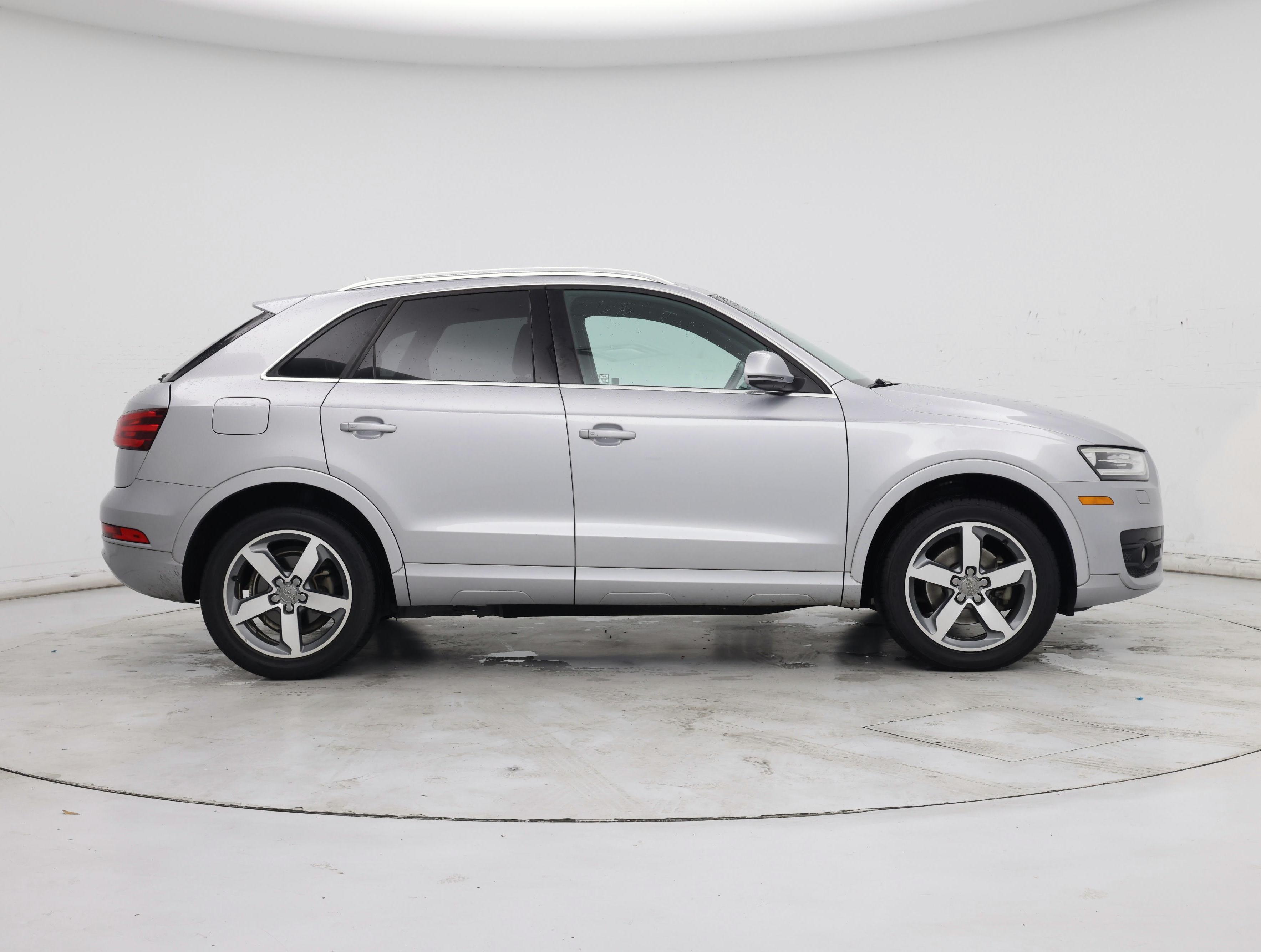 Thumbnail: 2015 Audi Q3 - 7