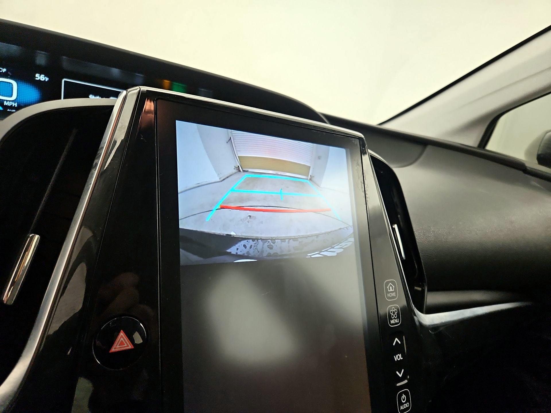 Thumbnail: 2021 Toyota Prius Prime - 14