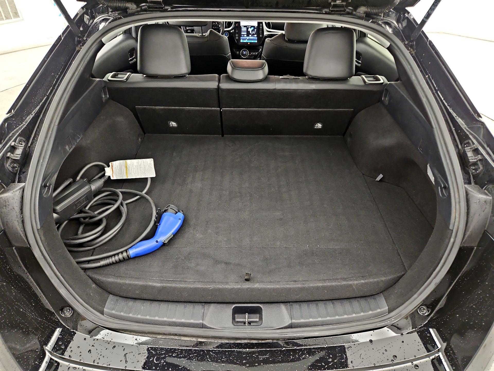 Thumbnail: 2021 Toyota Prius Prime - 19