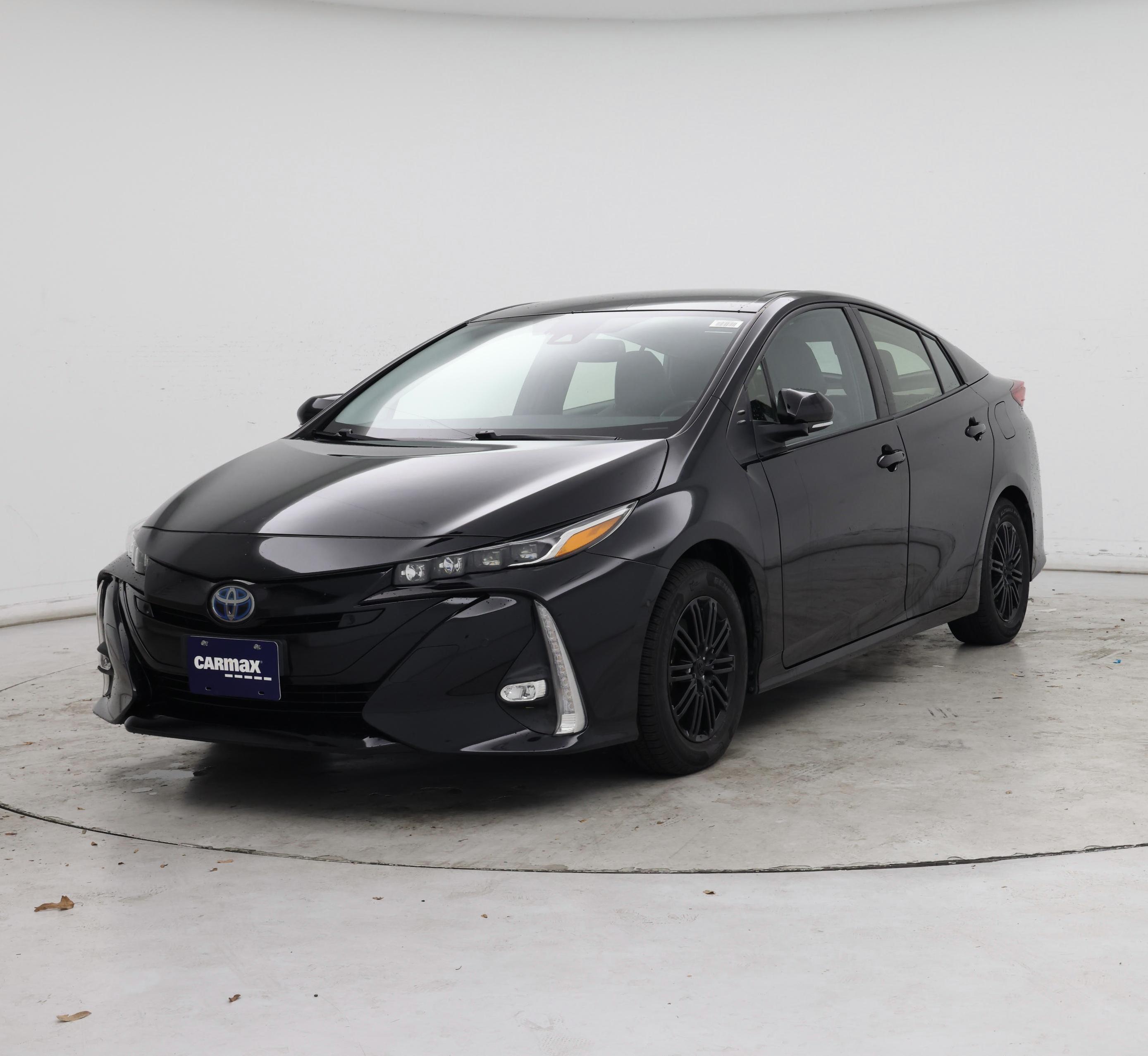 Thumbnail: 2021 Toyota Prius Prime - 4