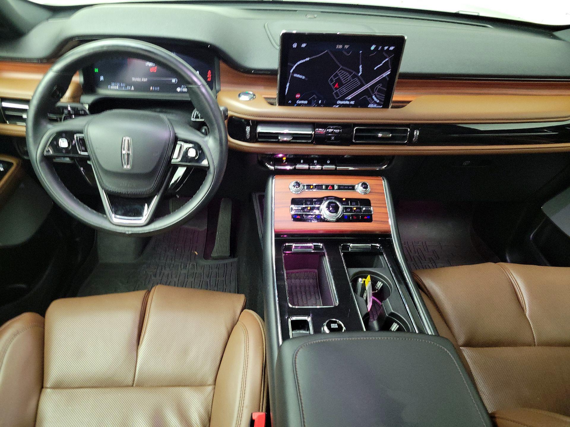 Thumbnail: 2024 Lincoln Aviator - 9