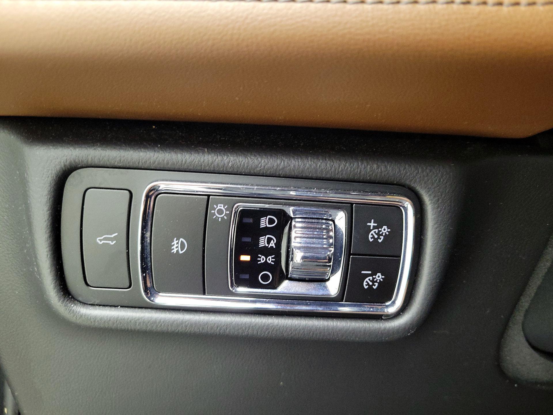 Thumbnail: 2024 Lincoln Aviator - 13