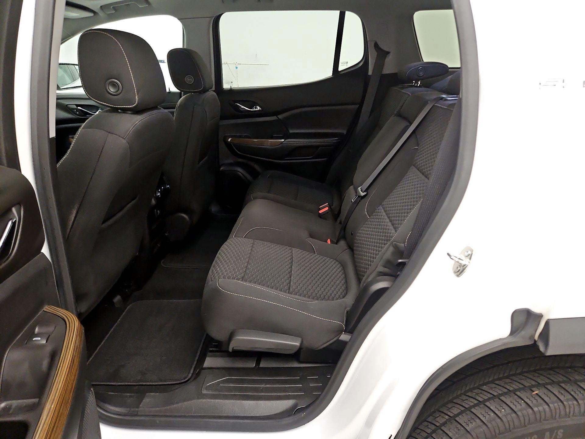 Thumbnail: 2019 GMC Acadia - 19