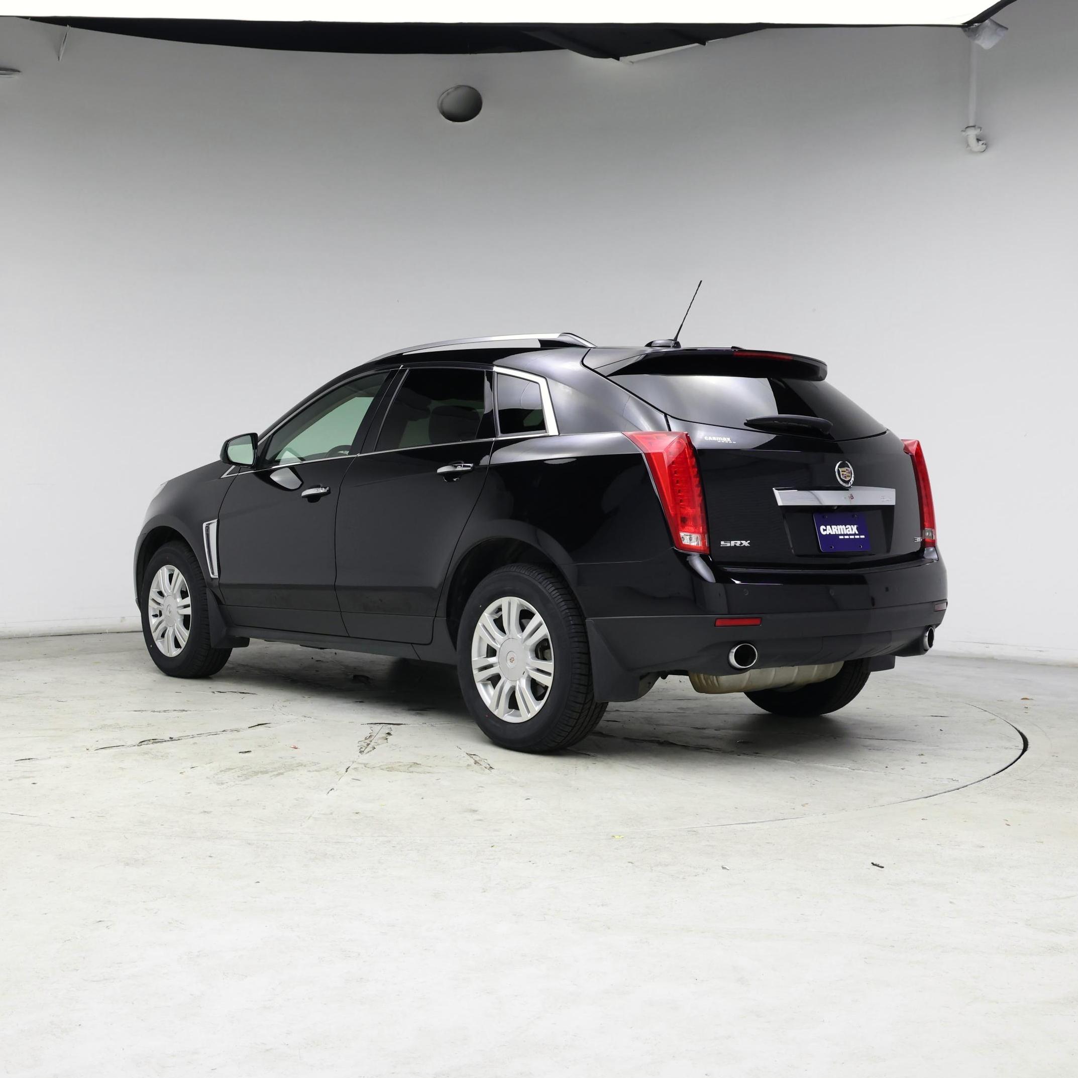 Thumbnail: 2015 Cadillac SRX - 2
