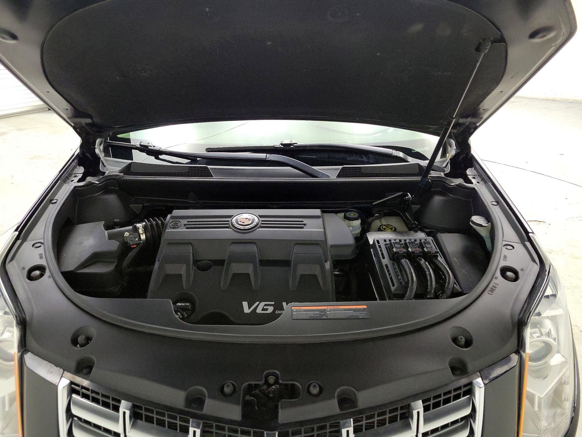 Thumbnail: 2015 Cadillac SRX - 20