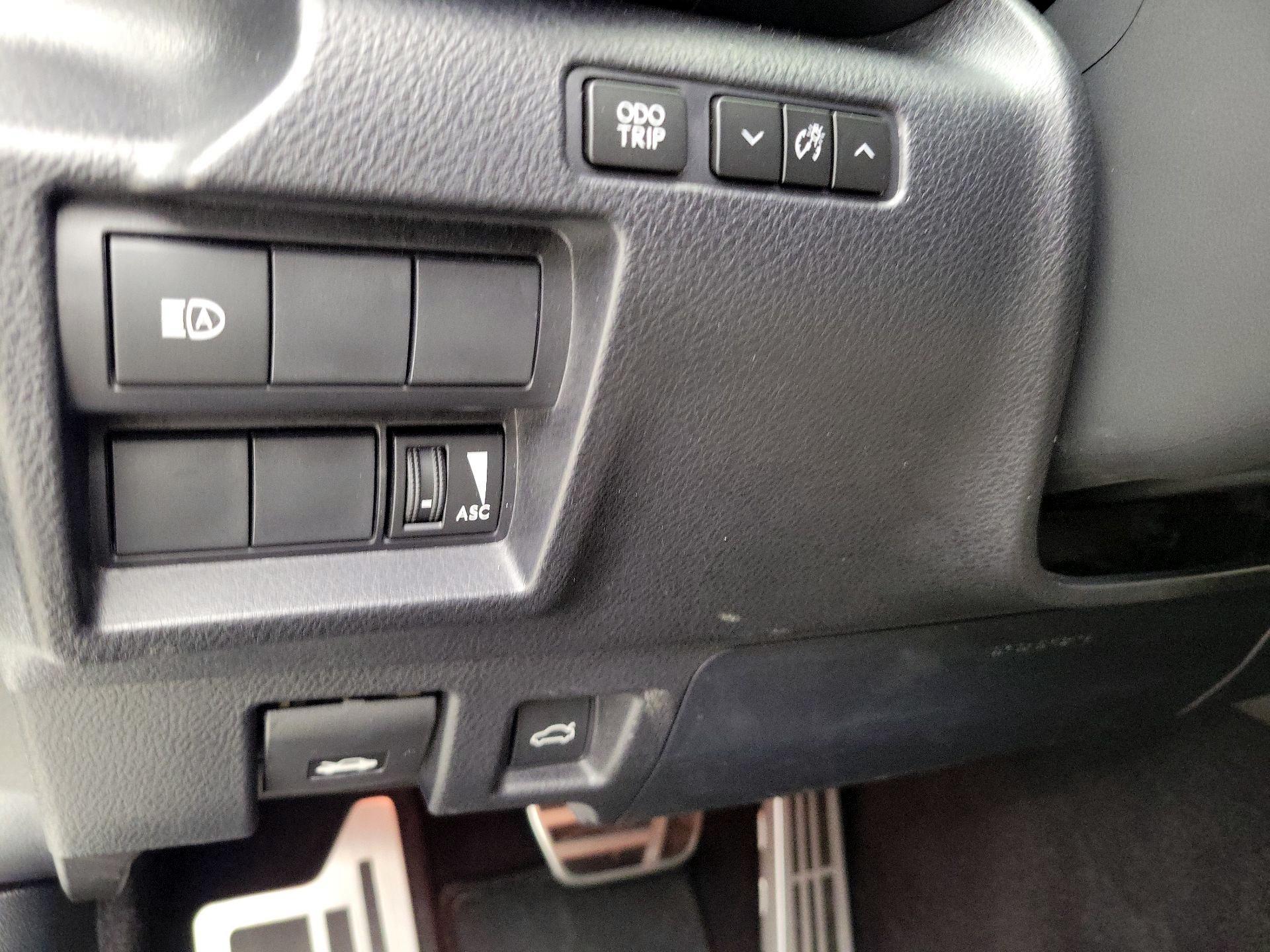 Thumbnail: 2021 Lexus IS - 13