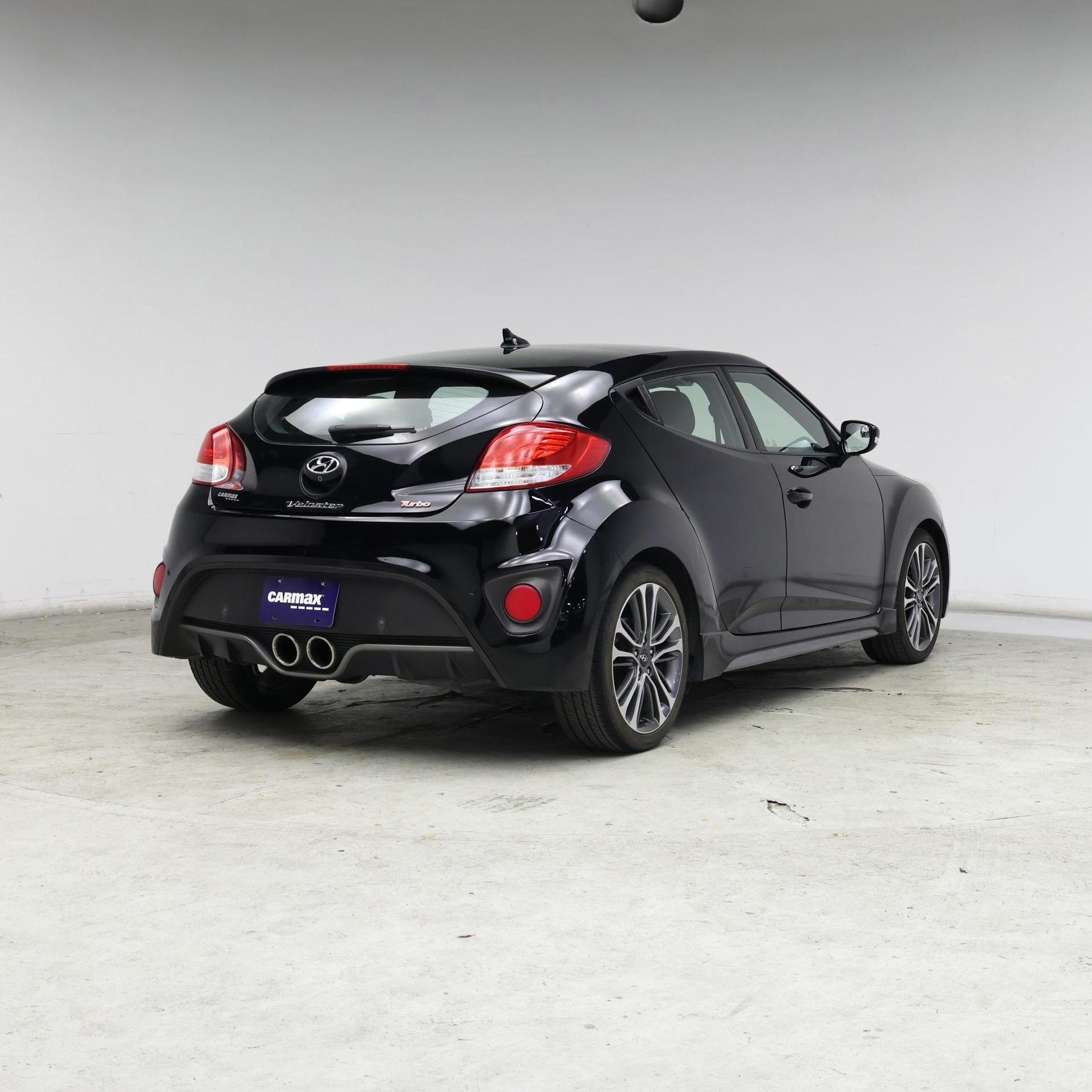 Thumbnail: 2017 Hyundai Veloster - 8