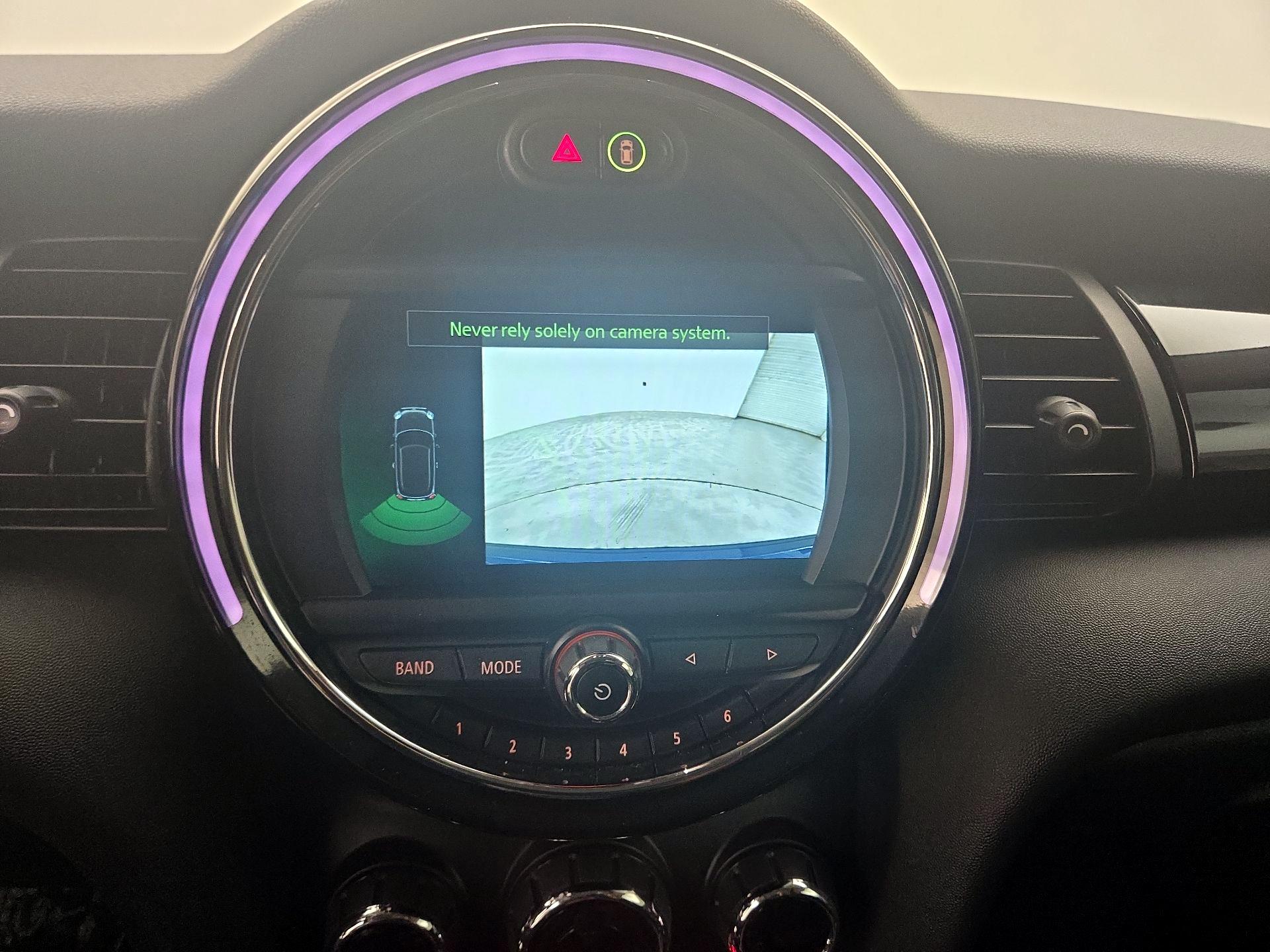 Thumbnail: 2019 MINI Cooper Hardtop - 14