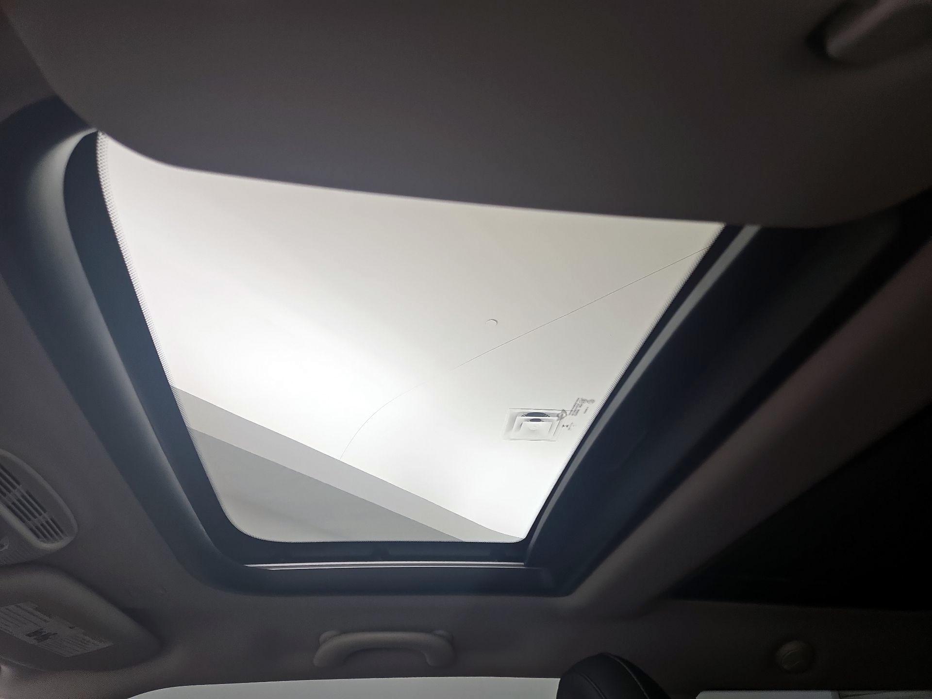 Thumbnail: 2019 MINI Cooper Hardtop - 19