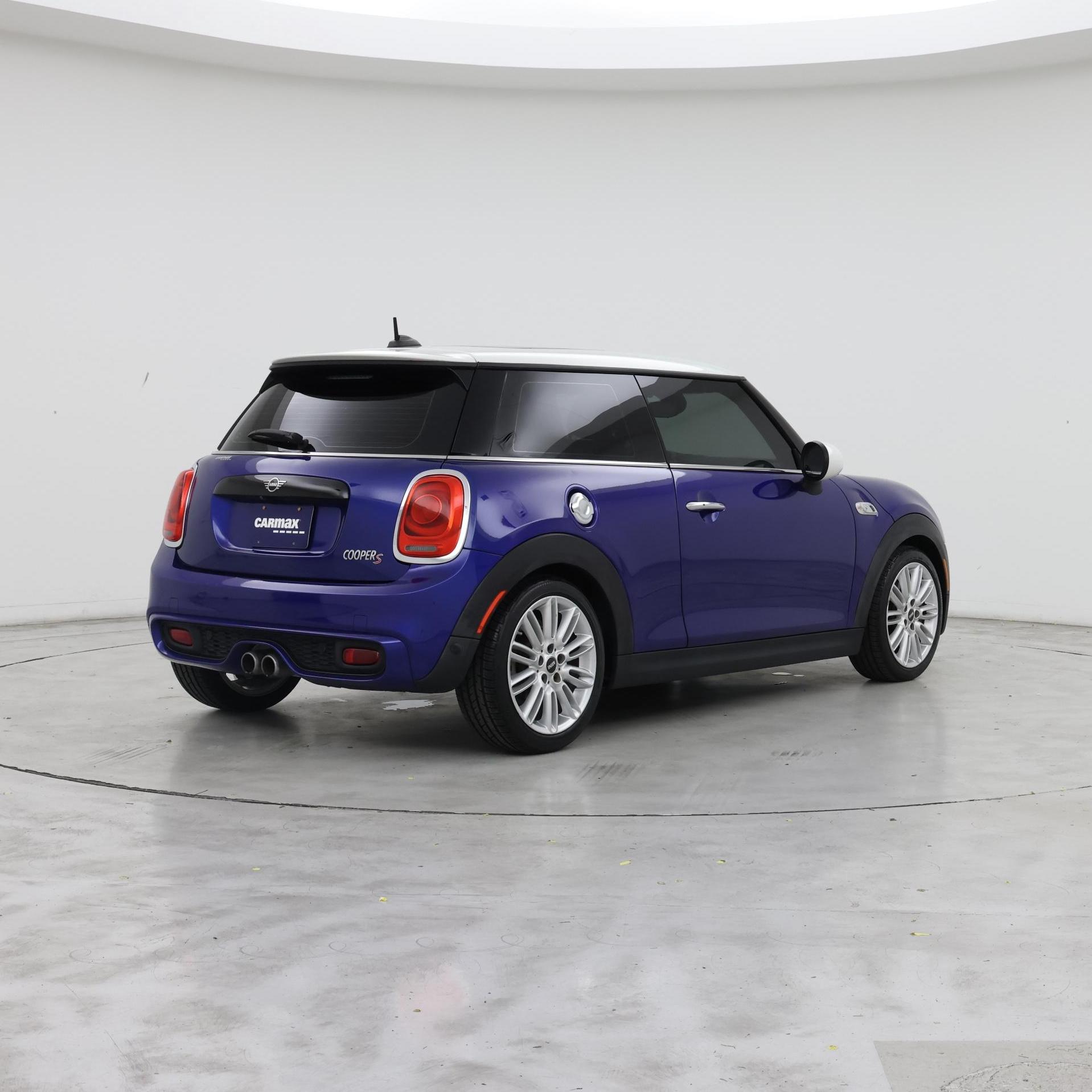 Thumbnail: 2019 MINI Cooper Hardtop - 8