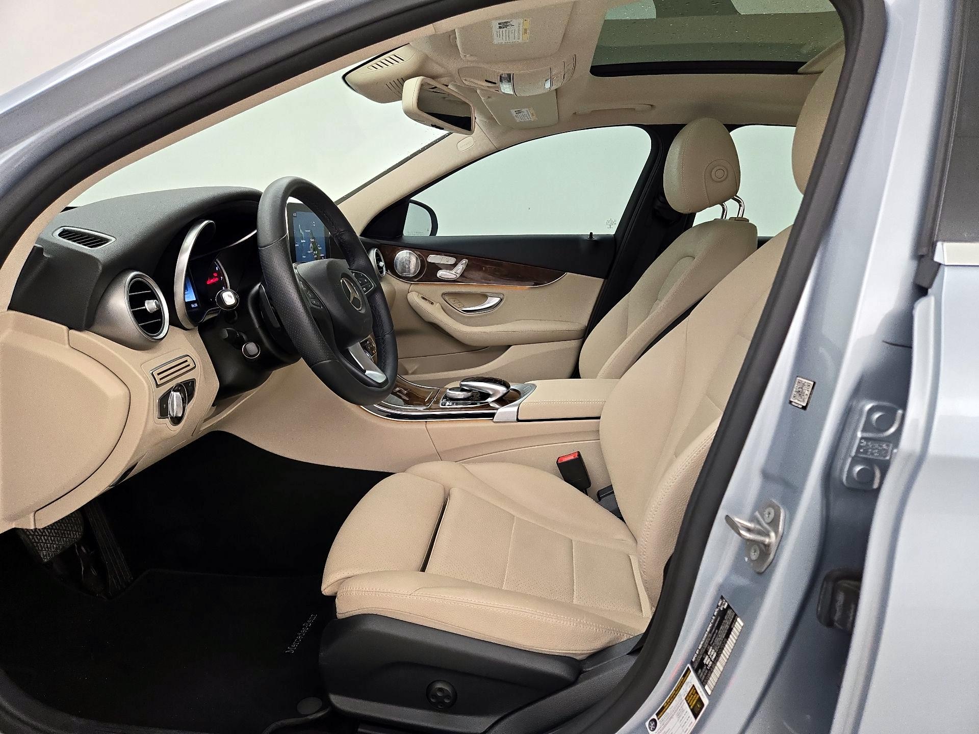 Thumbnail: 2017 Mercedes-Benz C-Class - 11