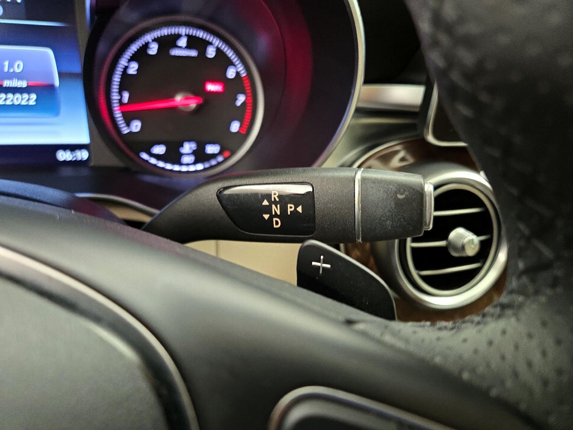 Thumbnail: 2017 Mercedes-Benz C-Class - 18