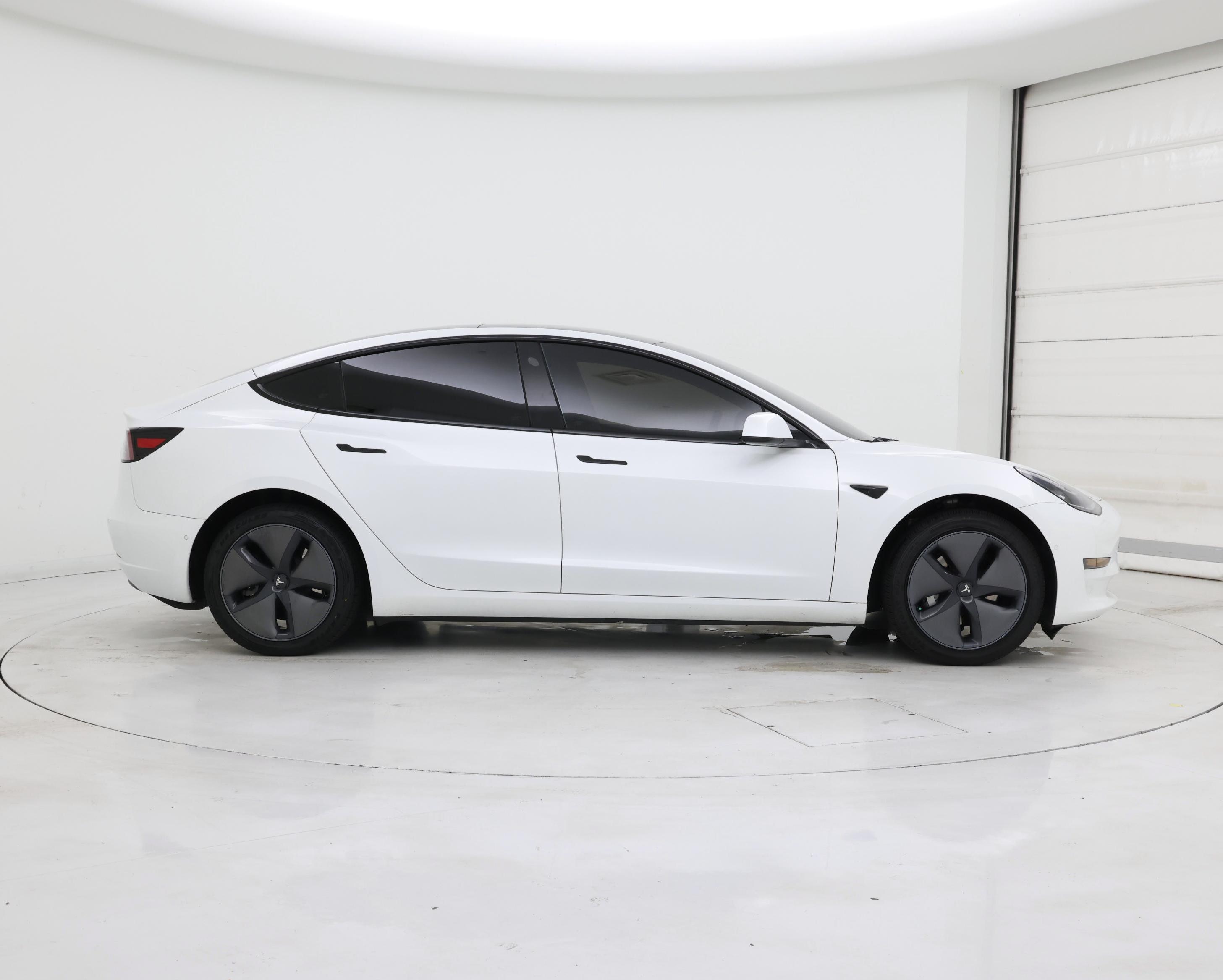 Thumbnail: 2020 Tesla Model 3 - 7
