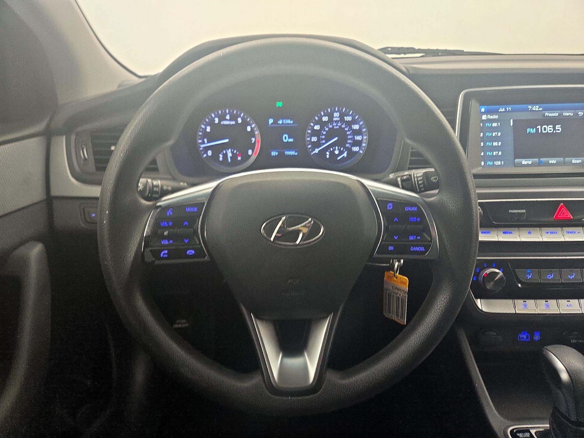 Thumbnail: 2018 Hyundai Sonata - 10
