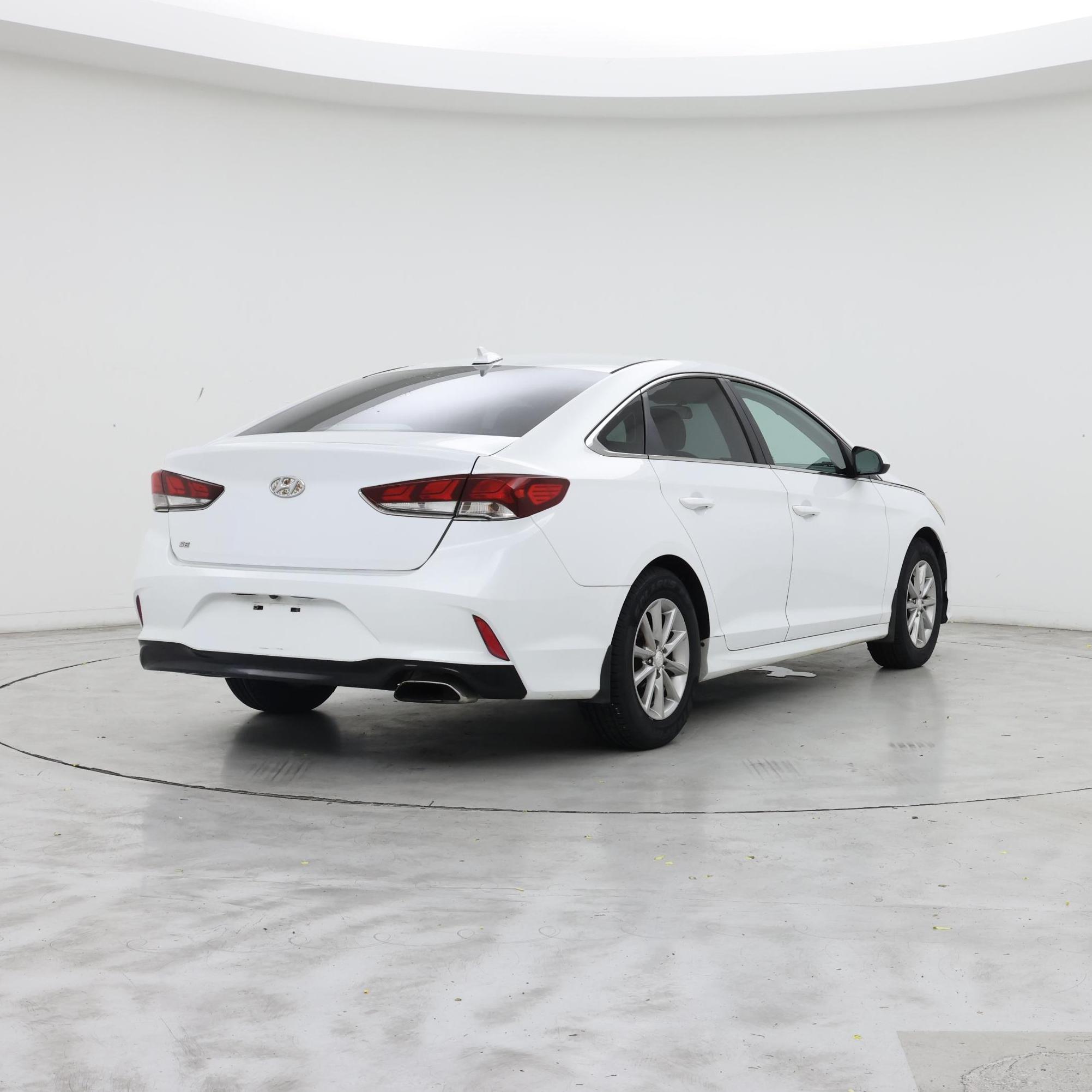 Thumbnail: 2018 Hyundai Sonata - 8
