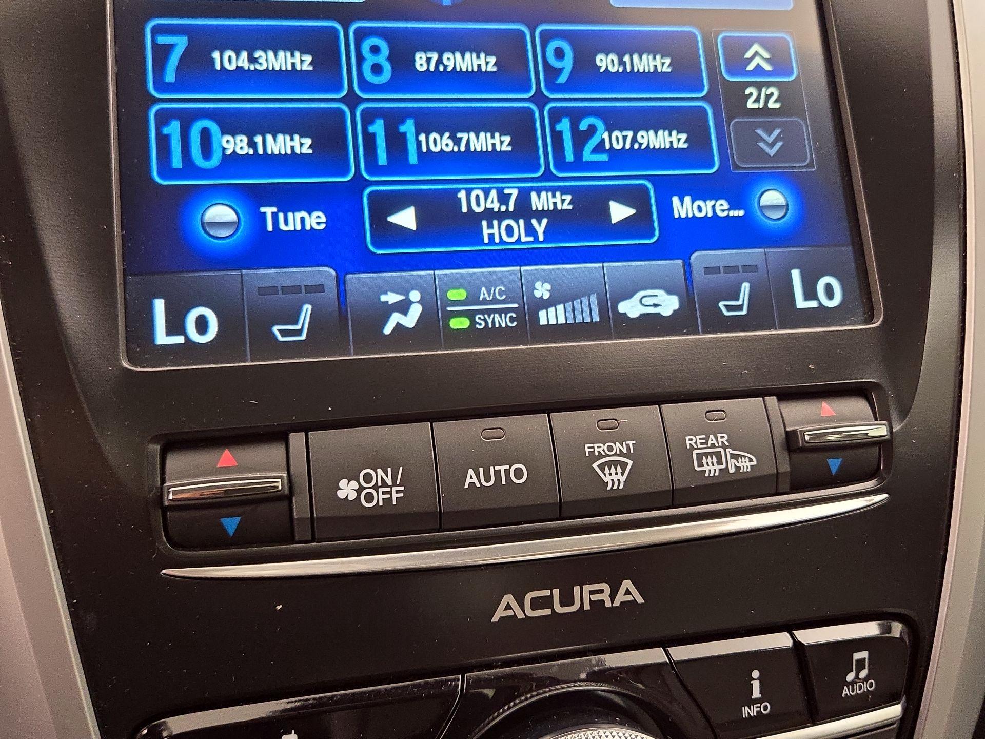 Thumbnail: 2017 Acura TLX - 16