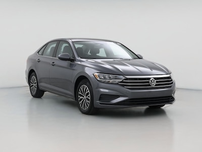 Gray 2019 Volkswagen Jetta SE