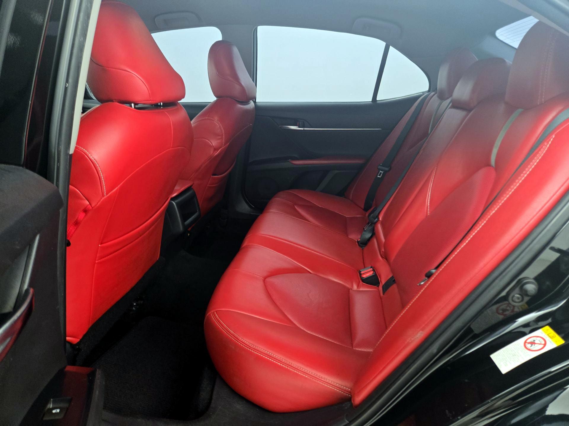 Thumbnail: 2018 Toyota Camry - 19