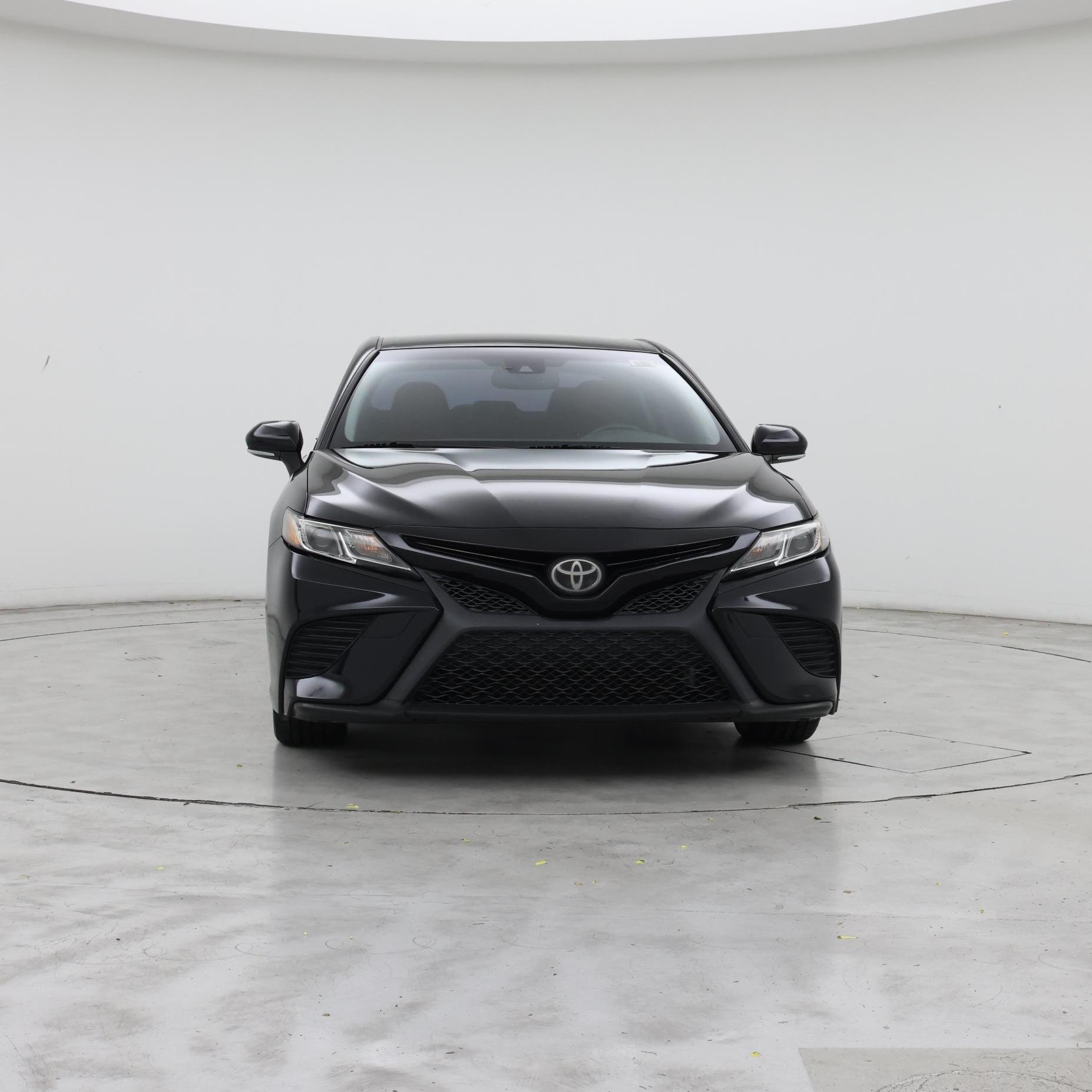 Thumbnail: 2018 Toyota Camry - 5