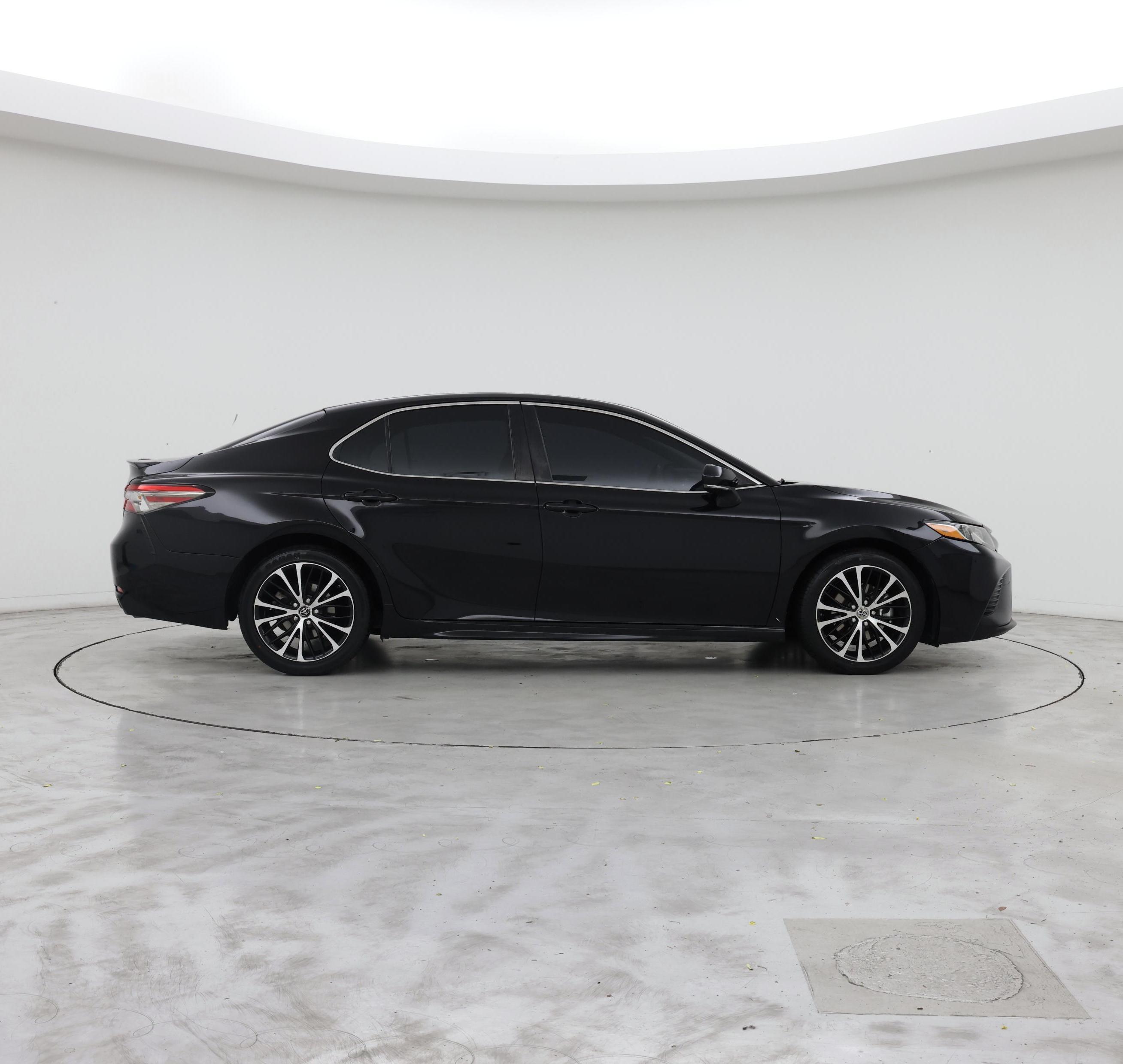Thumbnail: 2018 Toyota Camry - 7