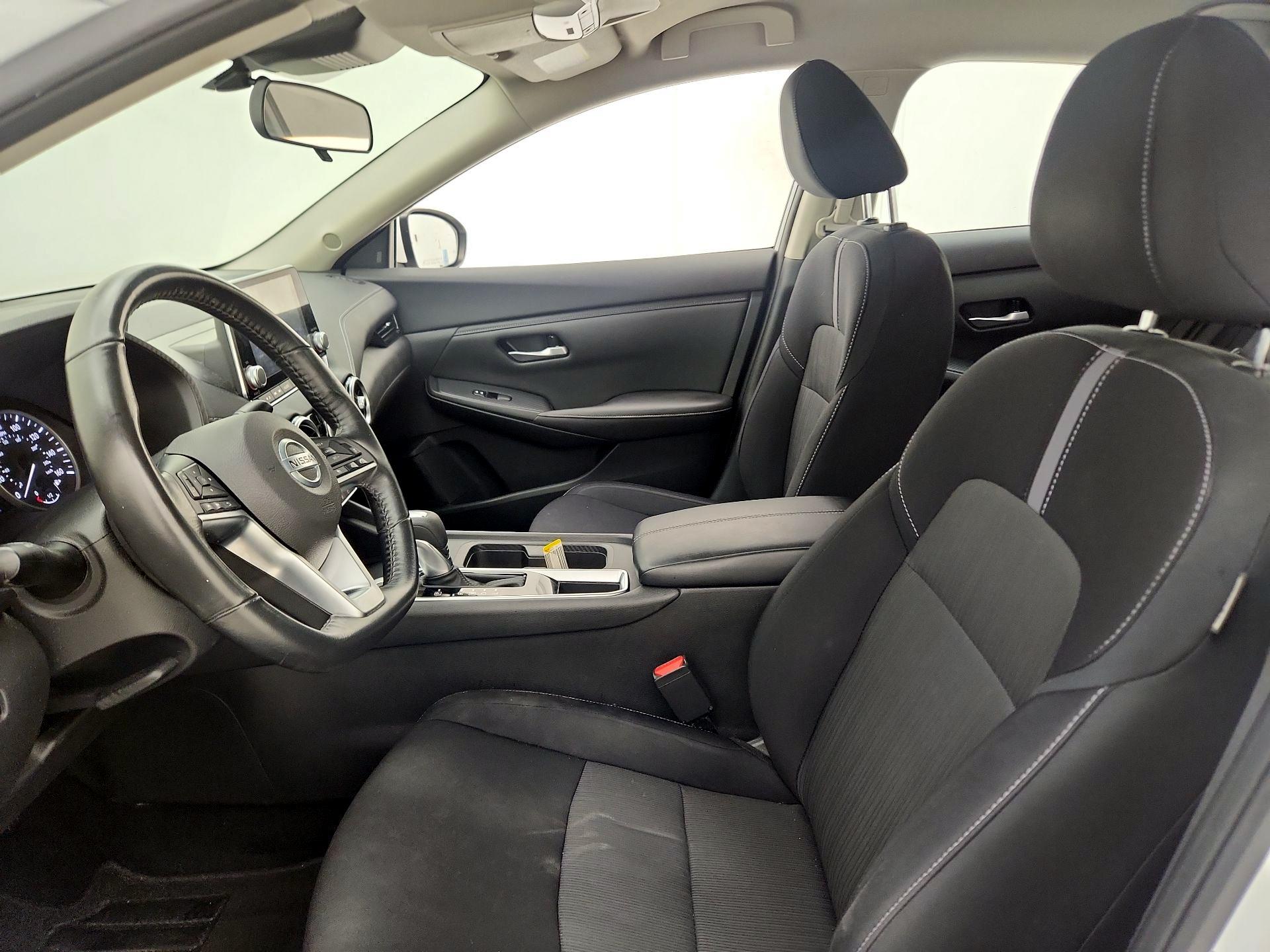 Thumbnail: 2021 Nissan Sentra - 11