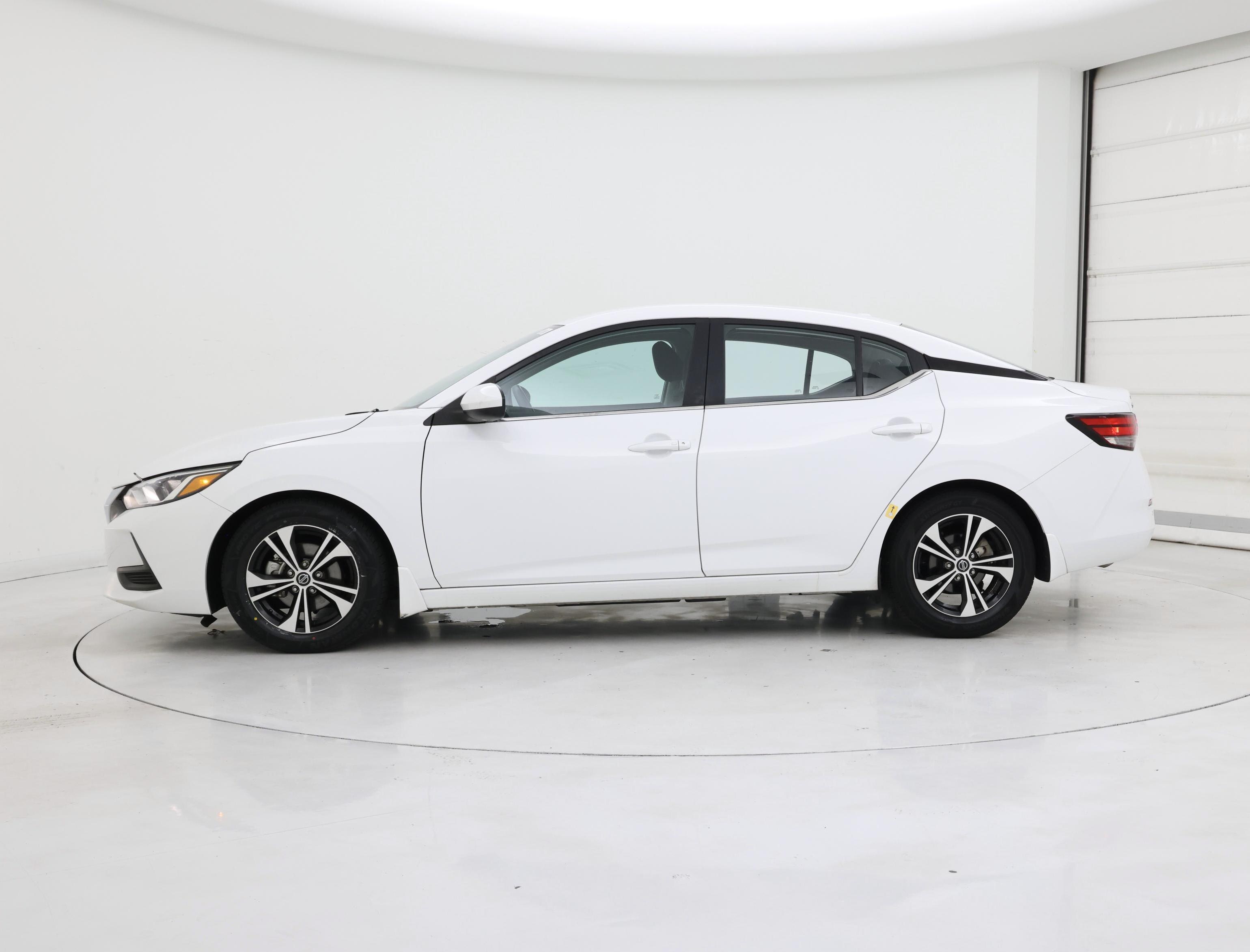 Thumbnail: 2021 Nissan Sentra - 3