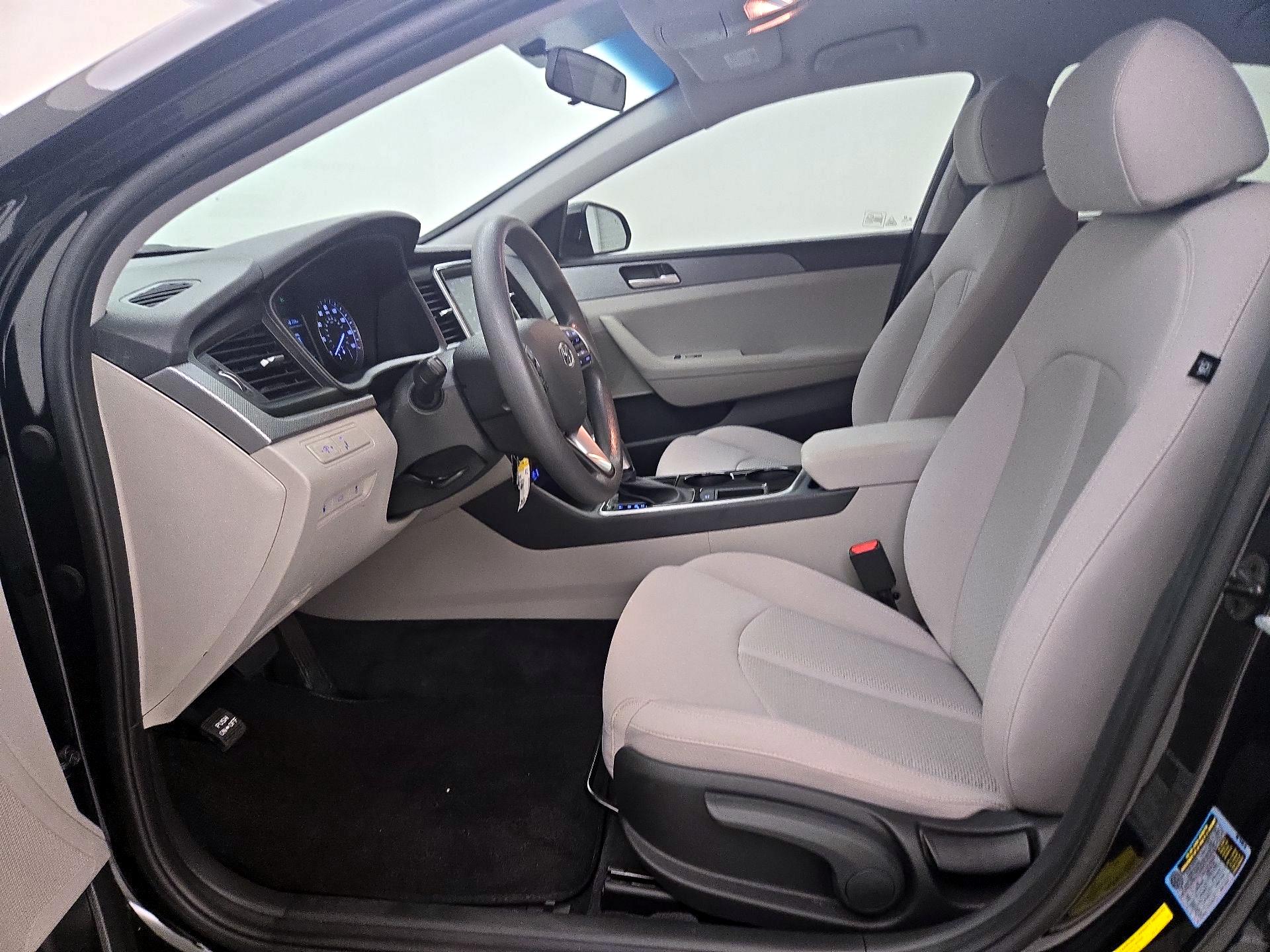 Thumbnail: 2018 Hyundai Sonata - 11