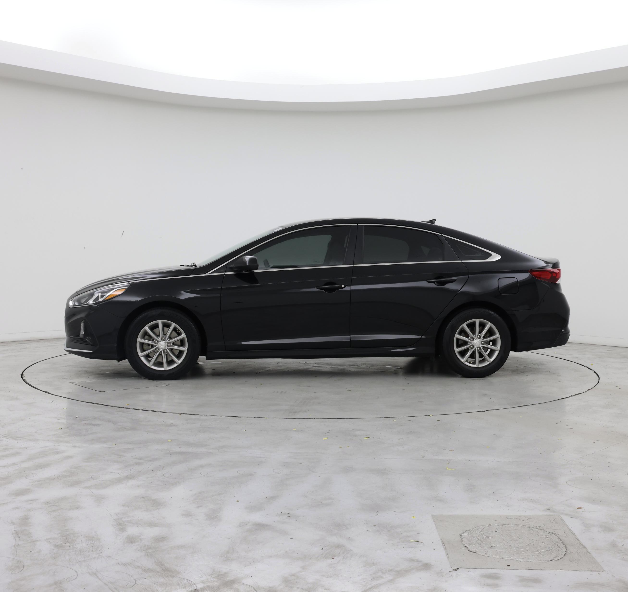 Thumbnail: 2018 Hyundai Sonata - 3