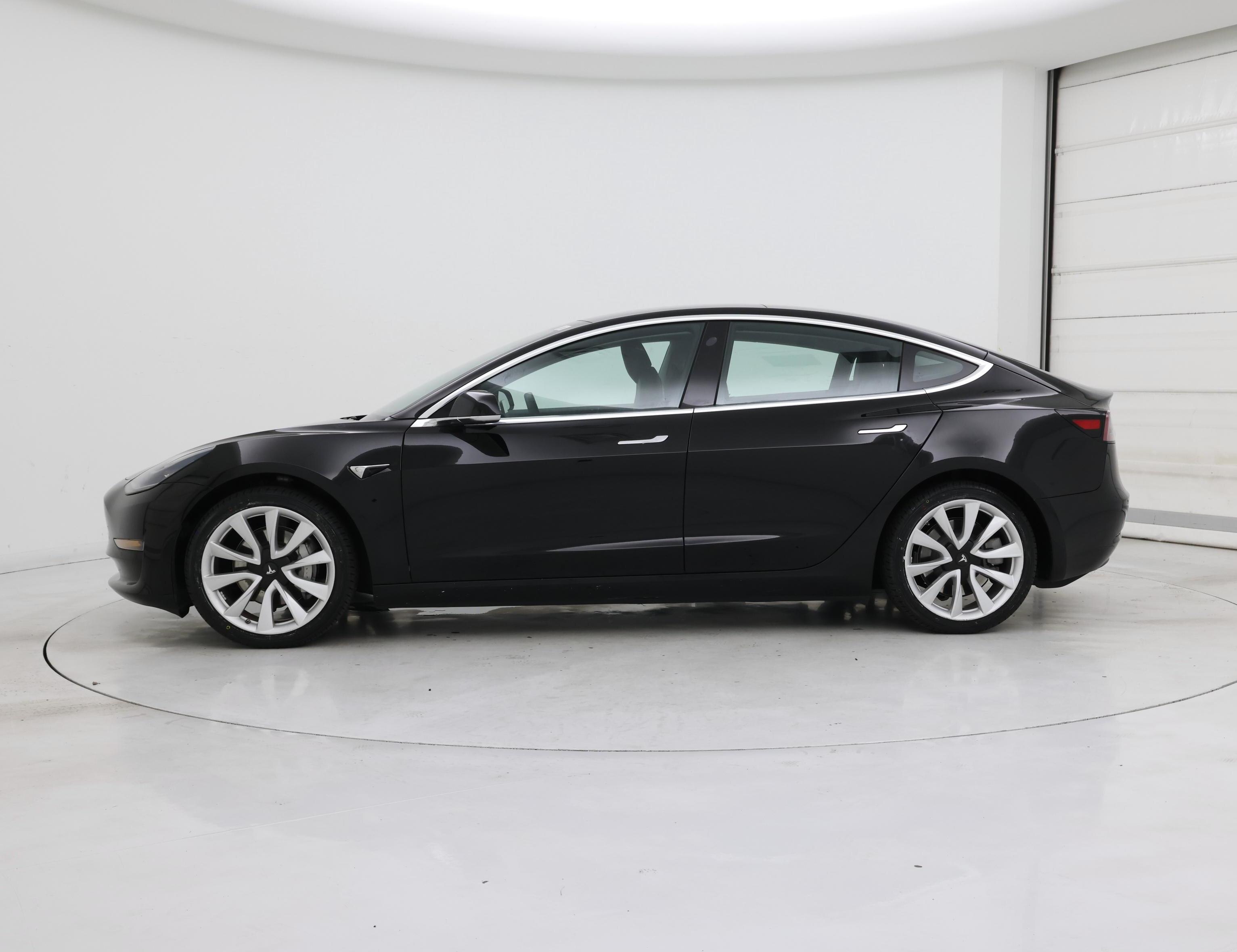 Thumbnail: 2020 Tesla Model 3 - 3