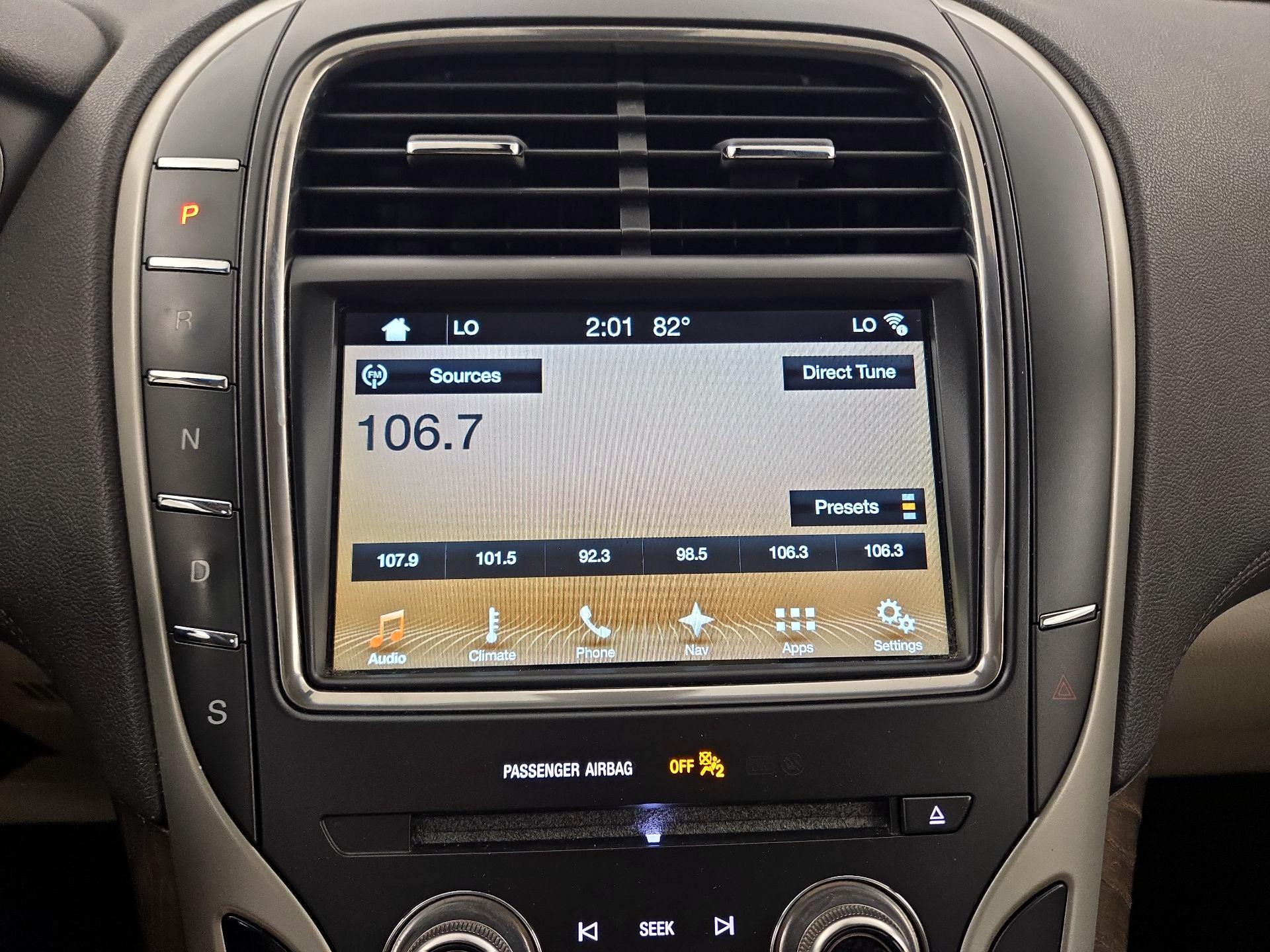 Thumbnail: 2017 Lincoln MKX - 14