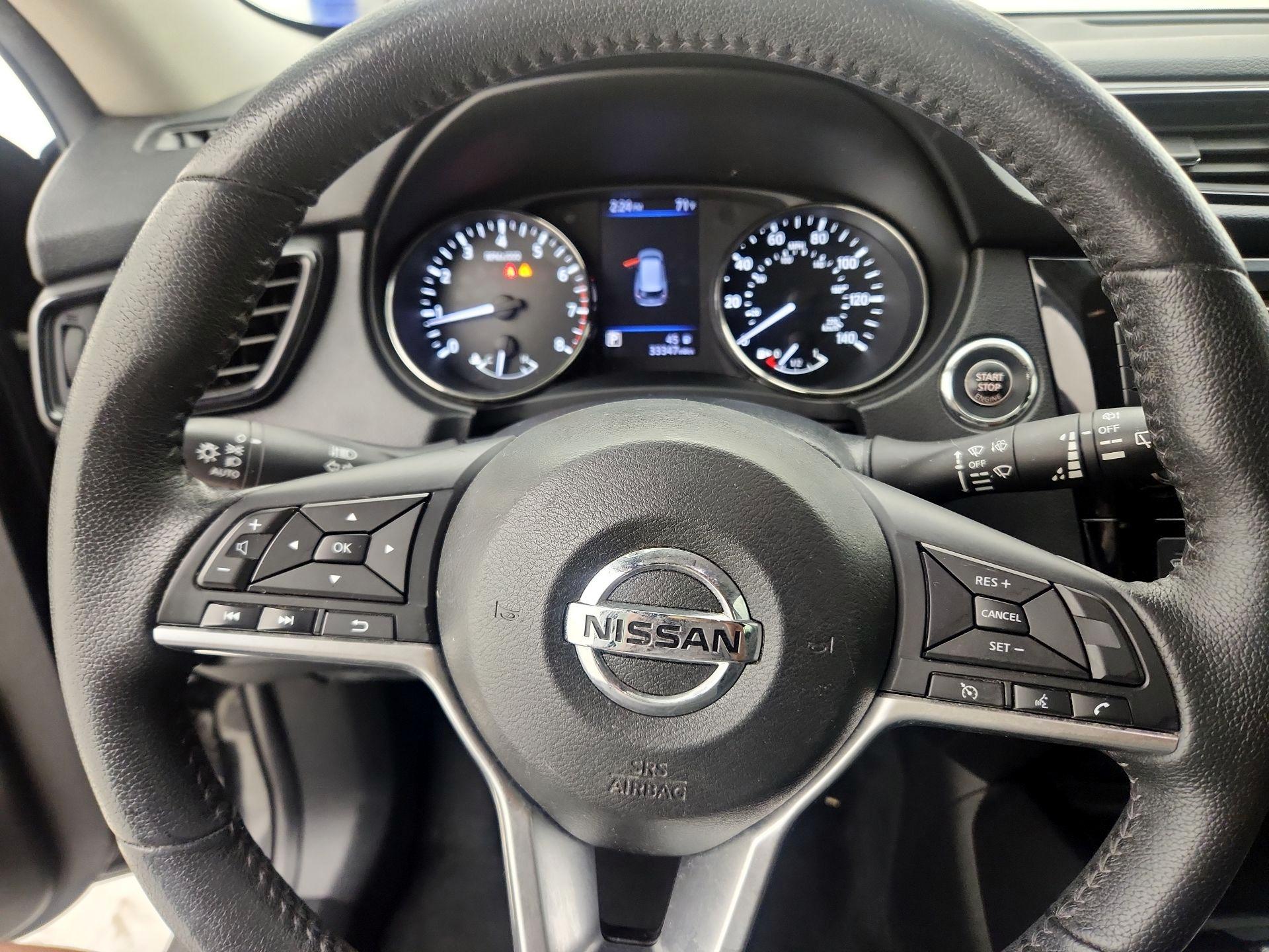 Thumbnail: 2019 Nissan Rogue - 10