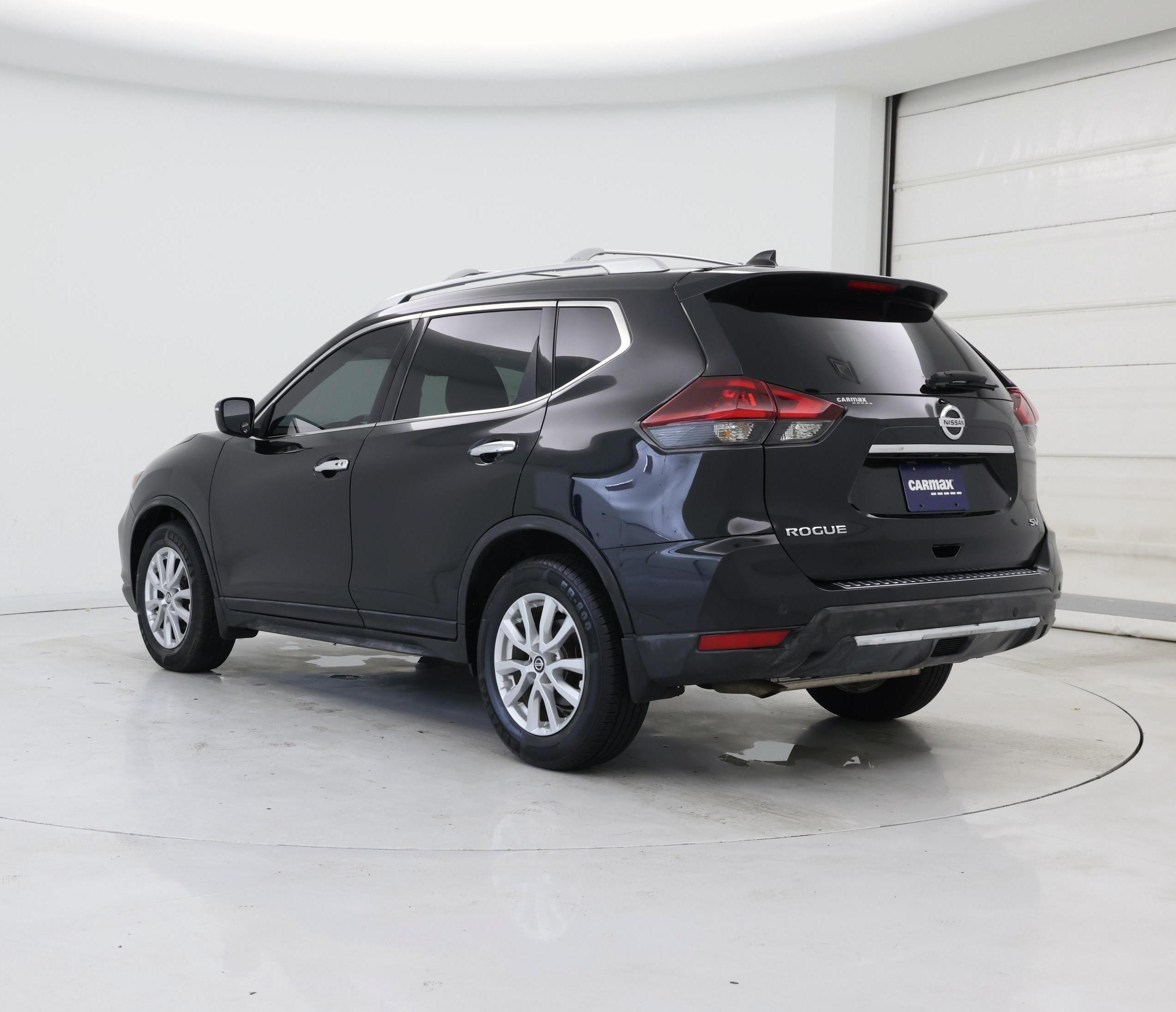 Thumbnail: 2019 Nissan Rogue - 2