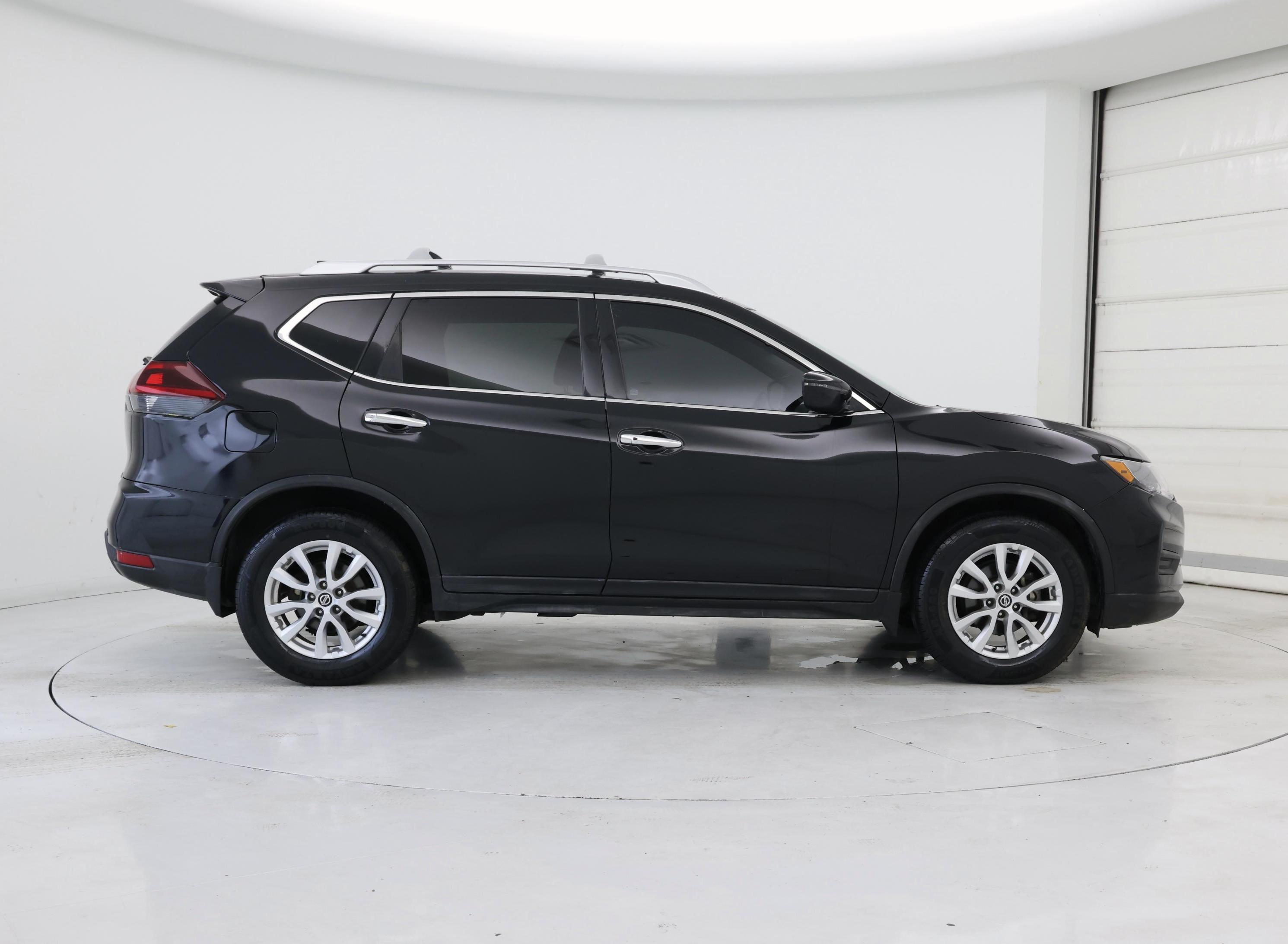 Thumbnail: 2019 Nissan Rogue - 7