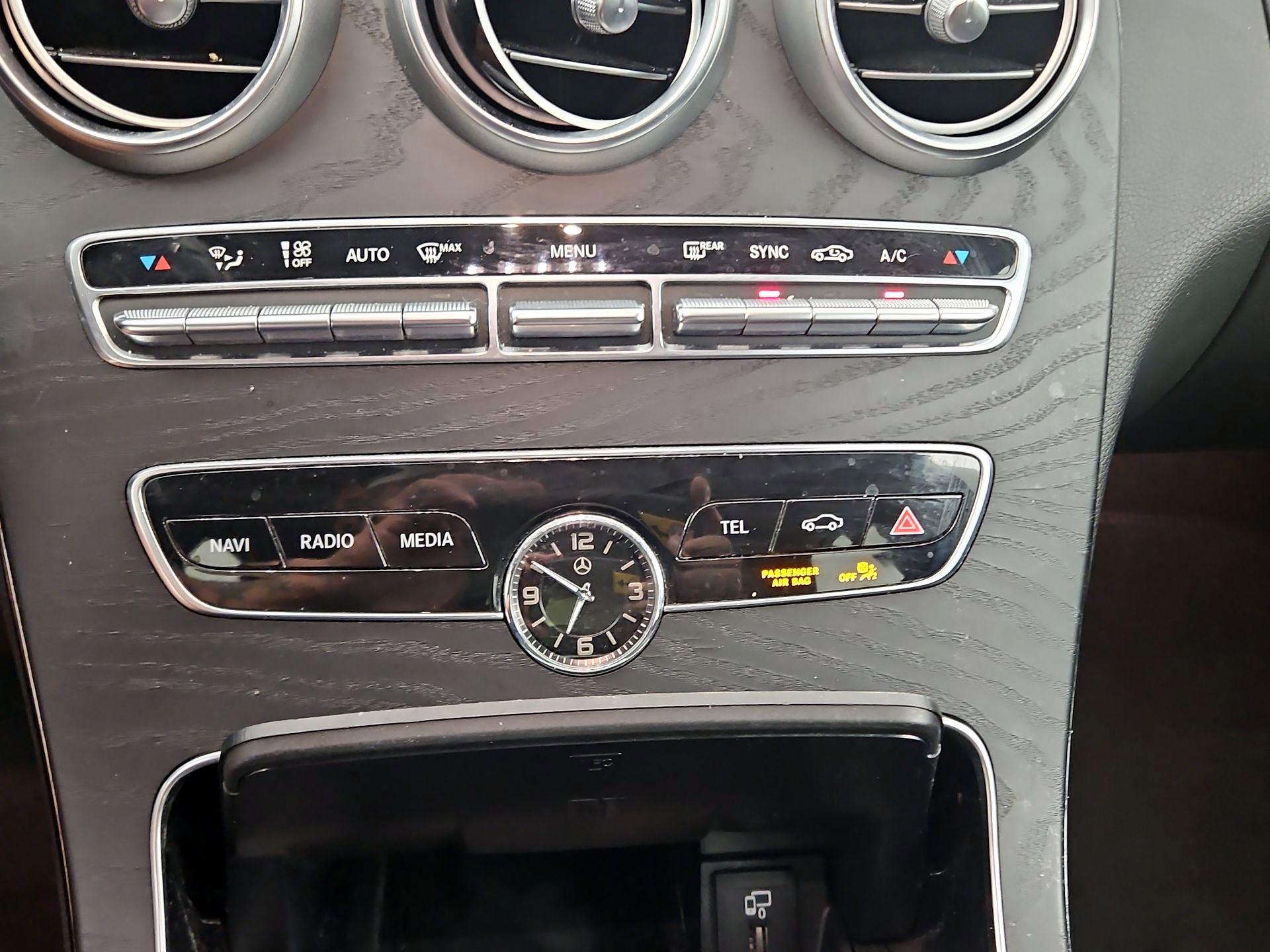 Thumbnail: 2021 Mercedes-Benz C-Class - 16