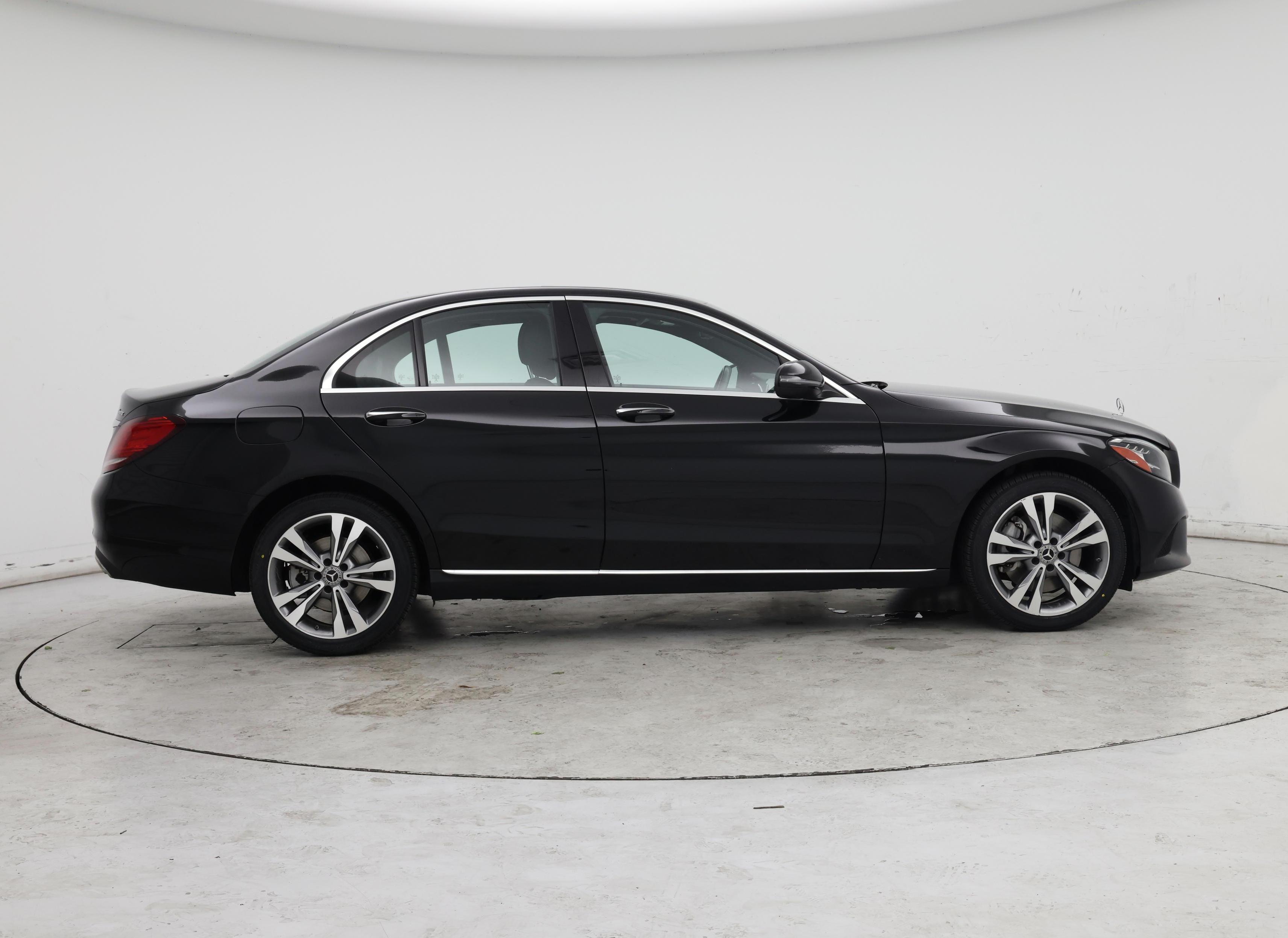 Thumbnail: 2021 Mercedes-Benz C-Class - 7