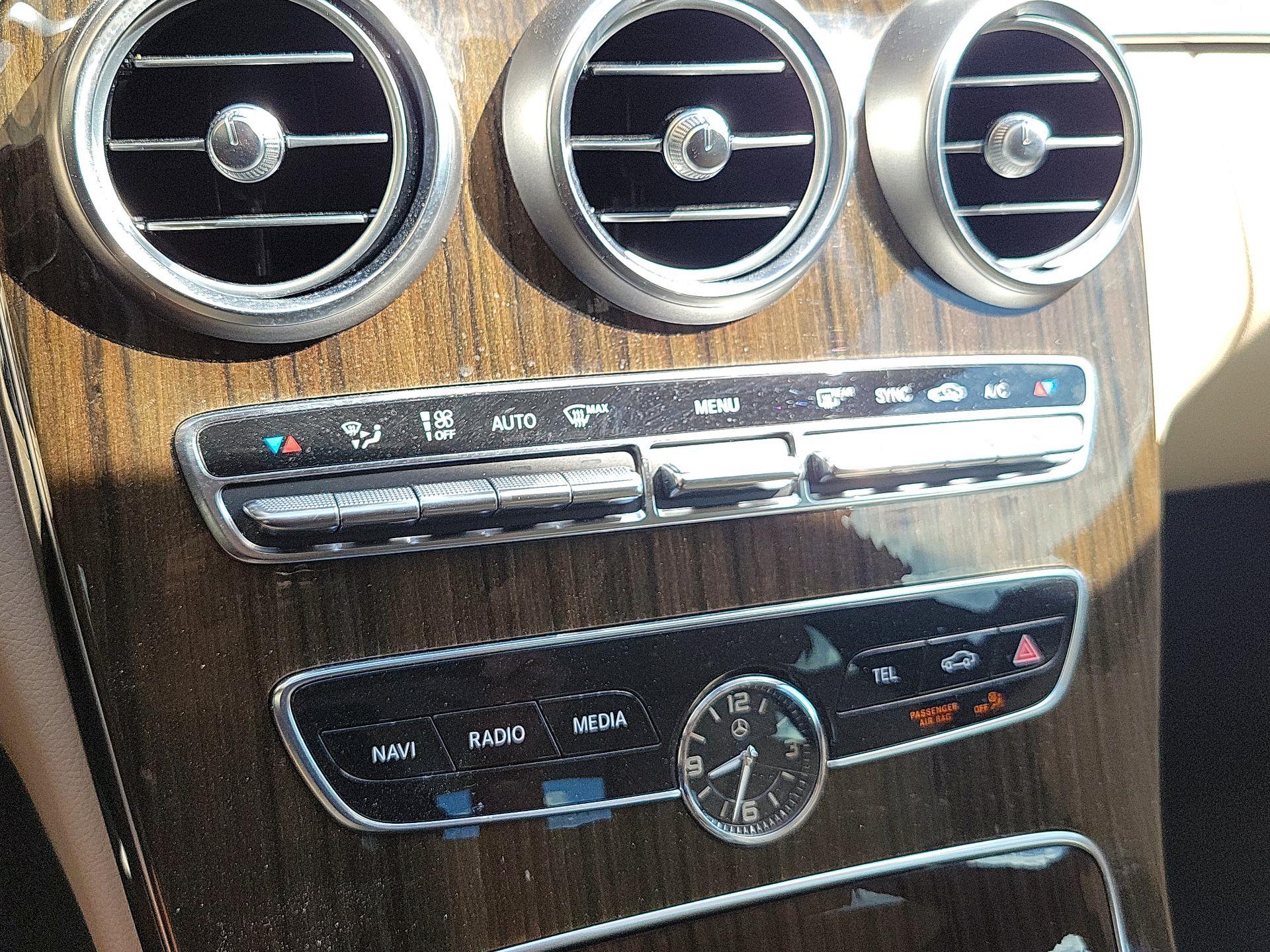 Thumbnail: 2021 Mercedes-Benz C-Class - 14