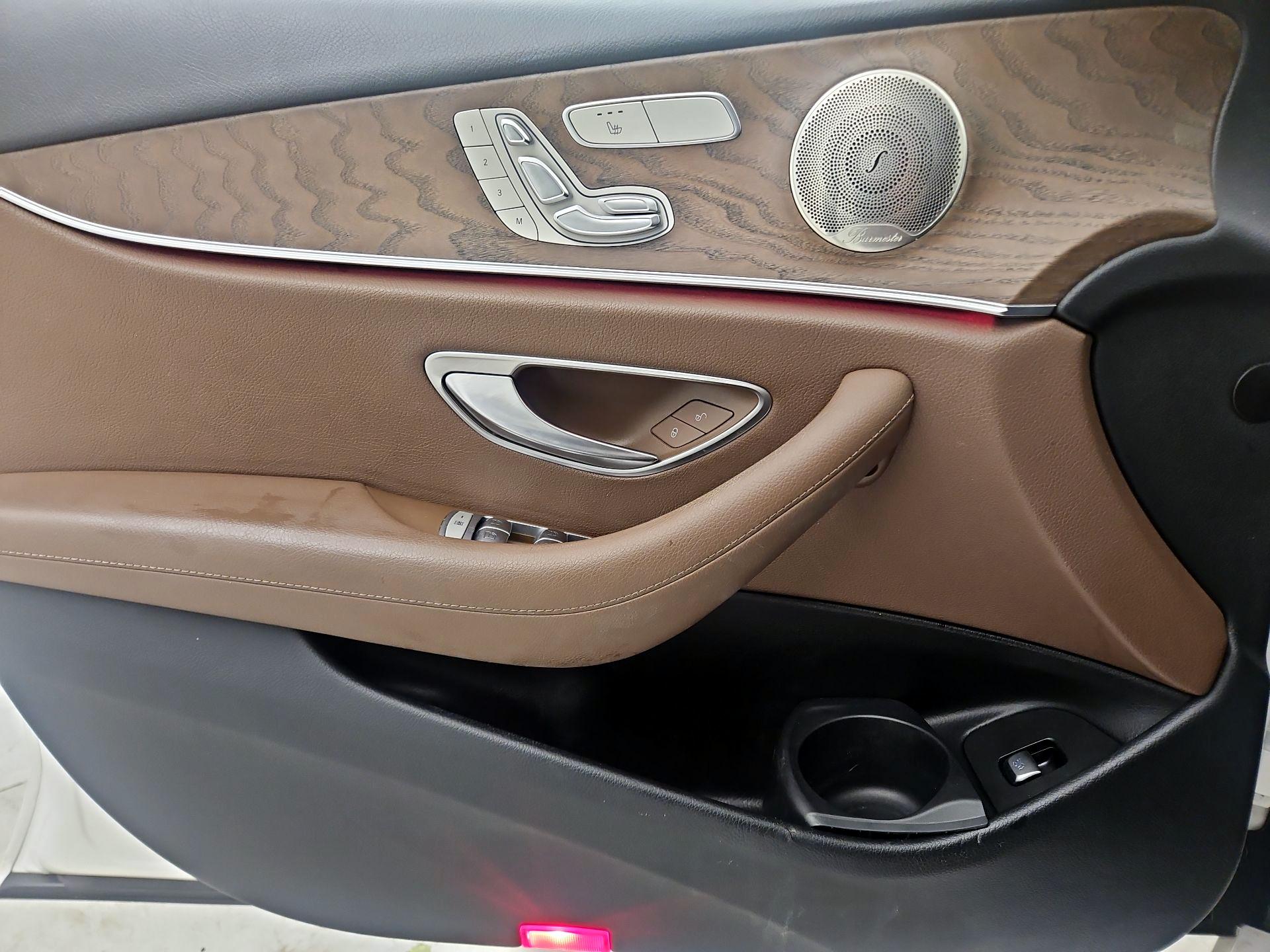 Thumbnail: 2021 Mercedes-Benz E-Class - 12
