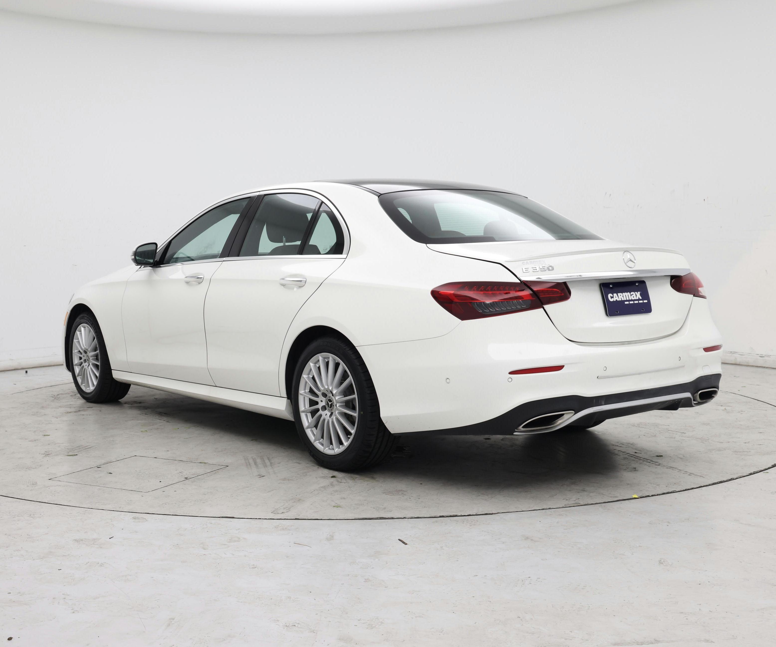 Thumbnail: 2021 Mercedes-Benz E-Class - 2