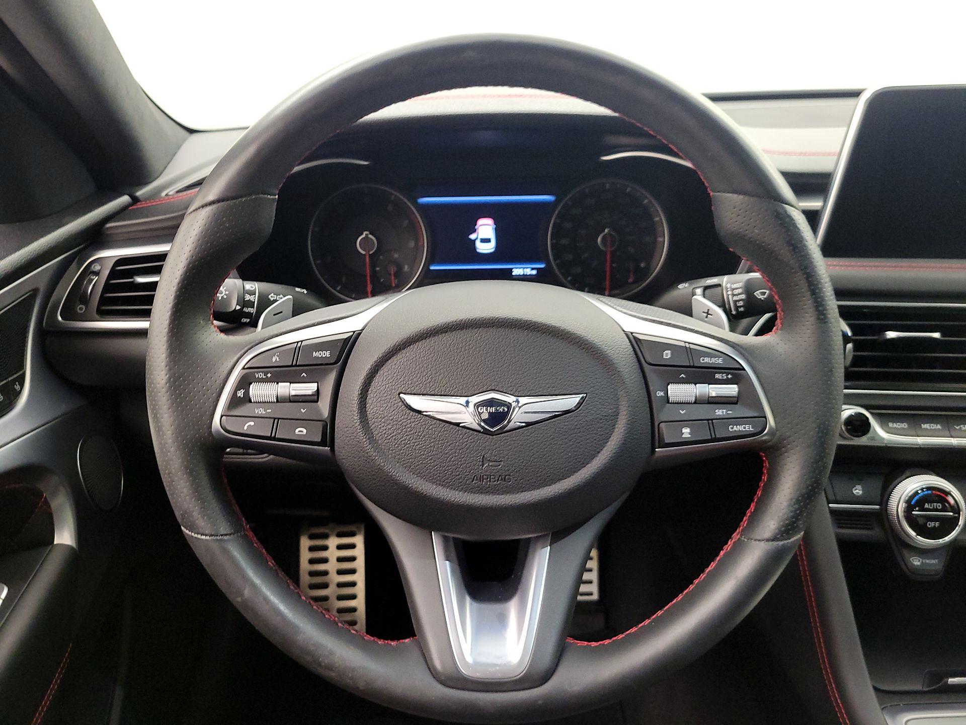 Thumbnail: 2020 Genesis G70 - 10