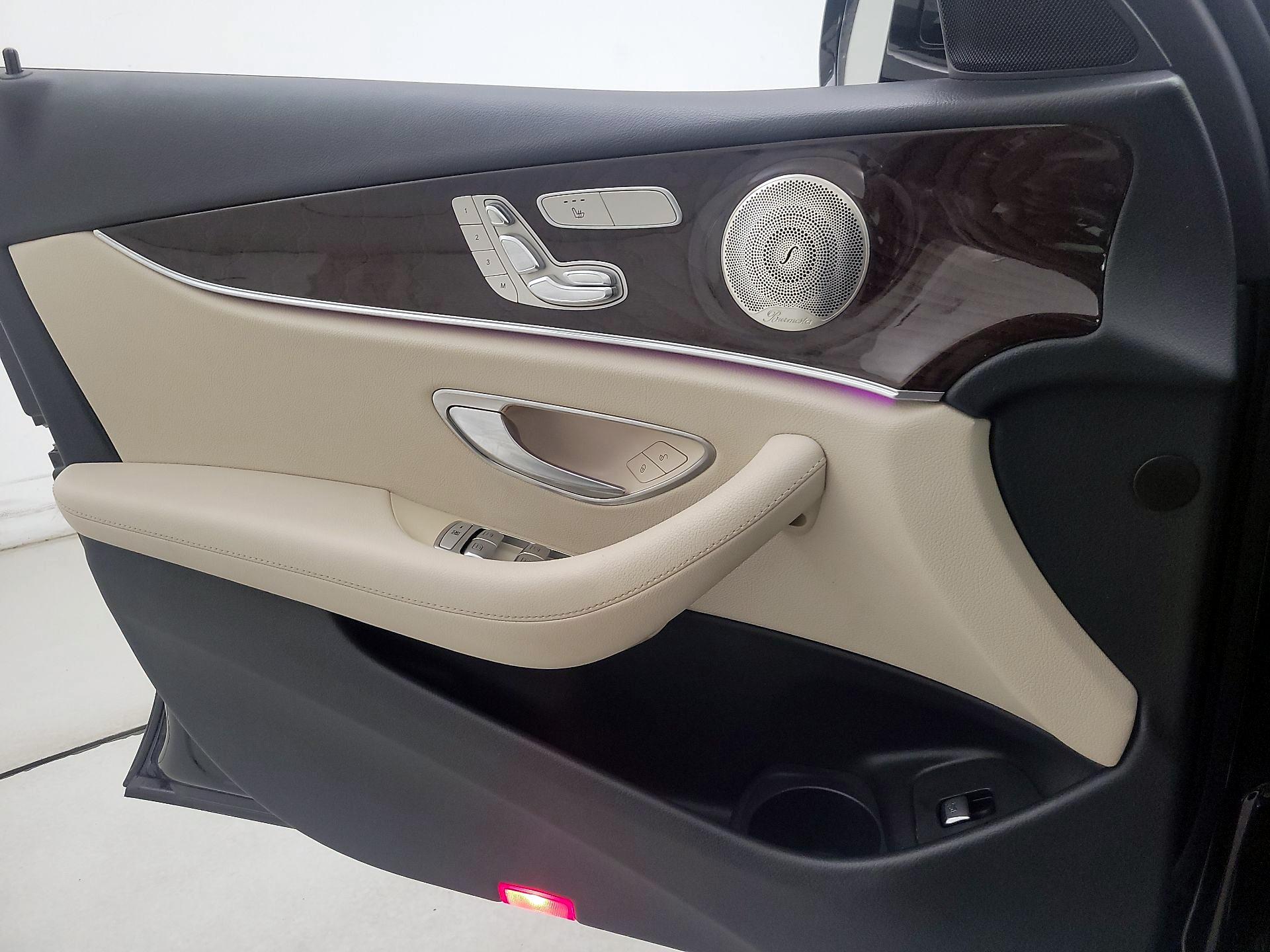 Thumbnail: 2021 Mercedes-Benz E-Class - 12